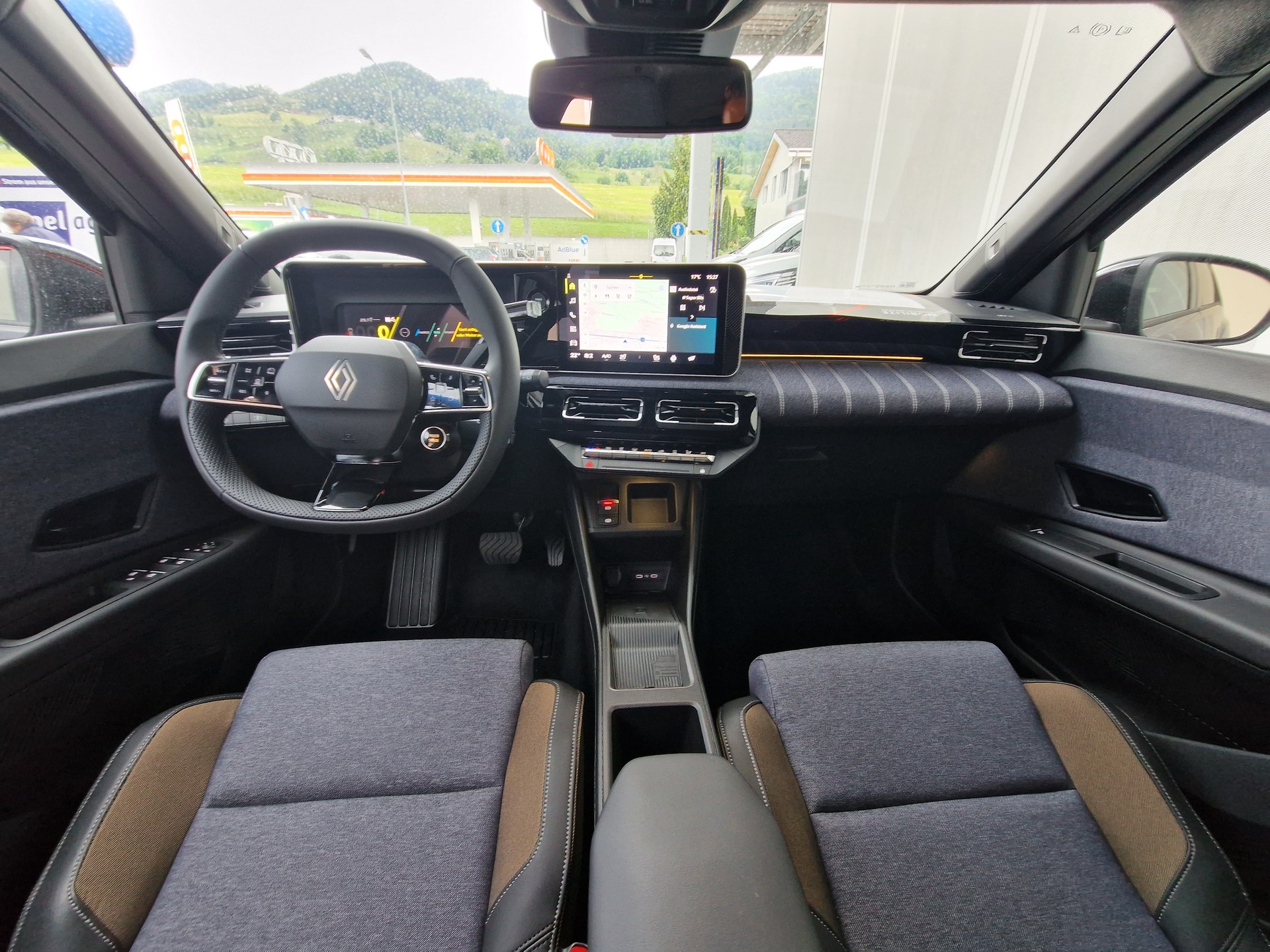 RENAULT 5 E-Tech Comfort Range techno-image-6