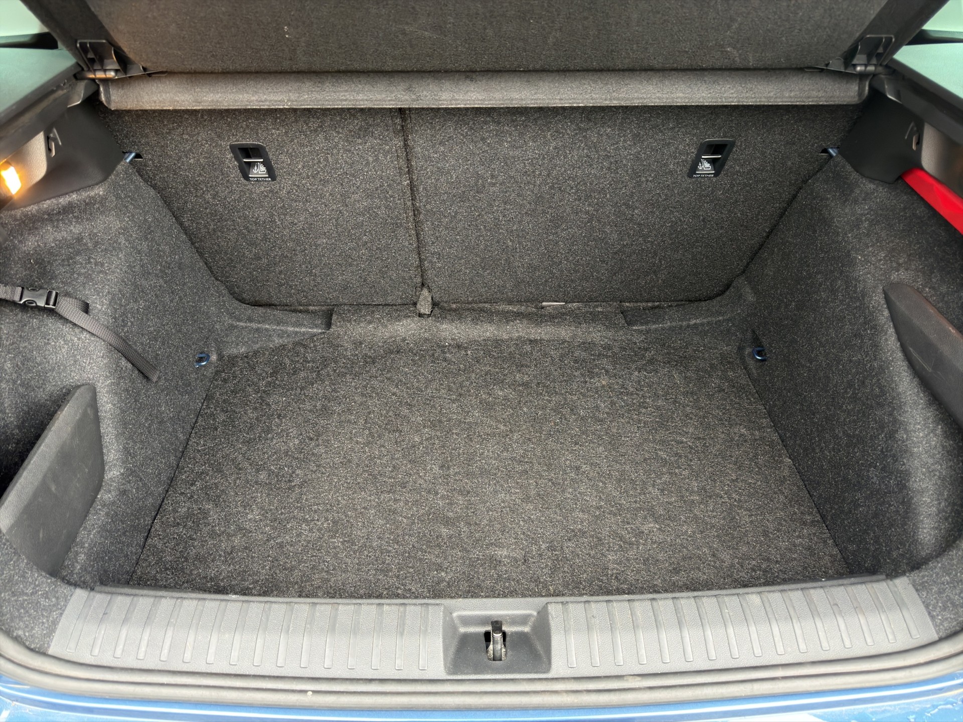 SKODA Kamiq 1.0 TSI Ambition DSG-image-18