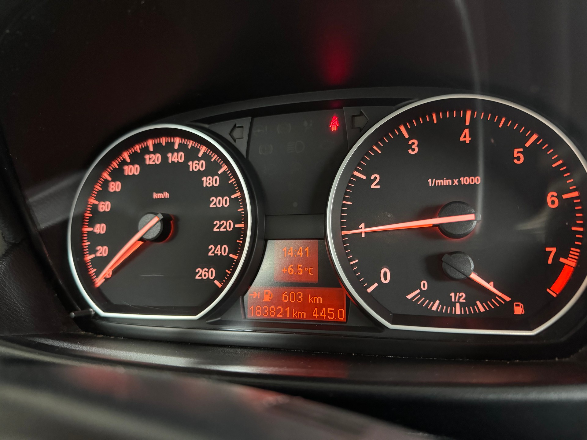 BMW 125i Cabrio-image-5