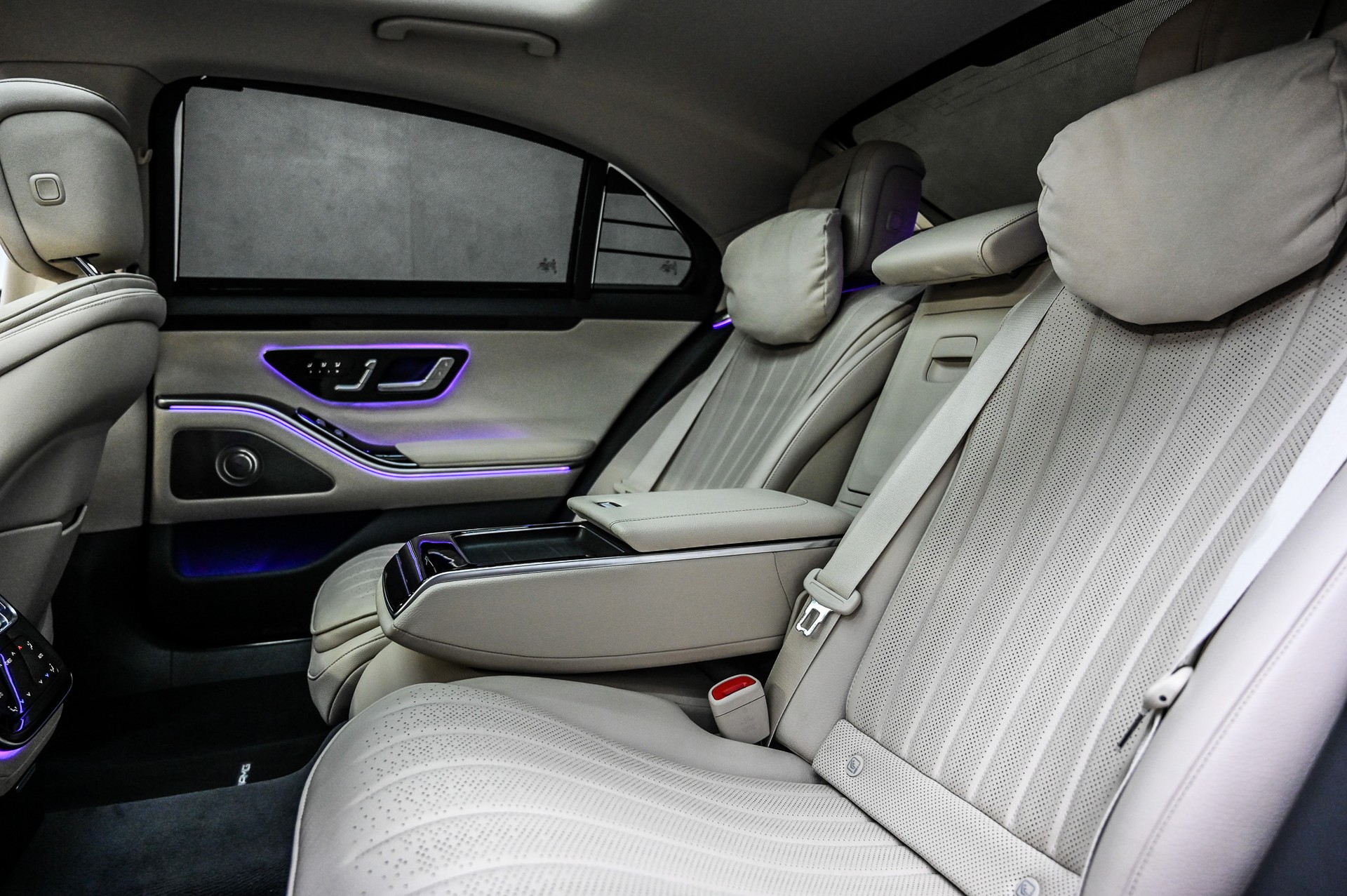 MERCEDES-BENZ S 580 AMG Line Lang 4matic-image-27