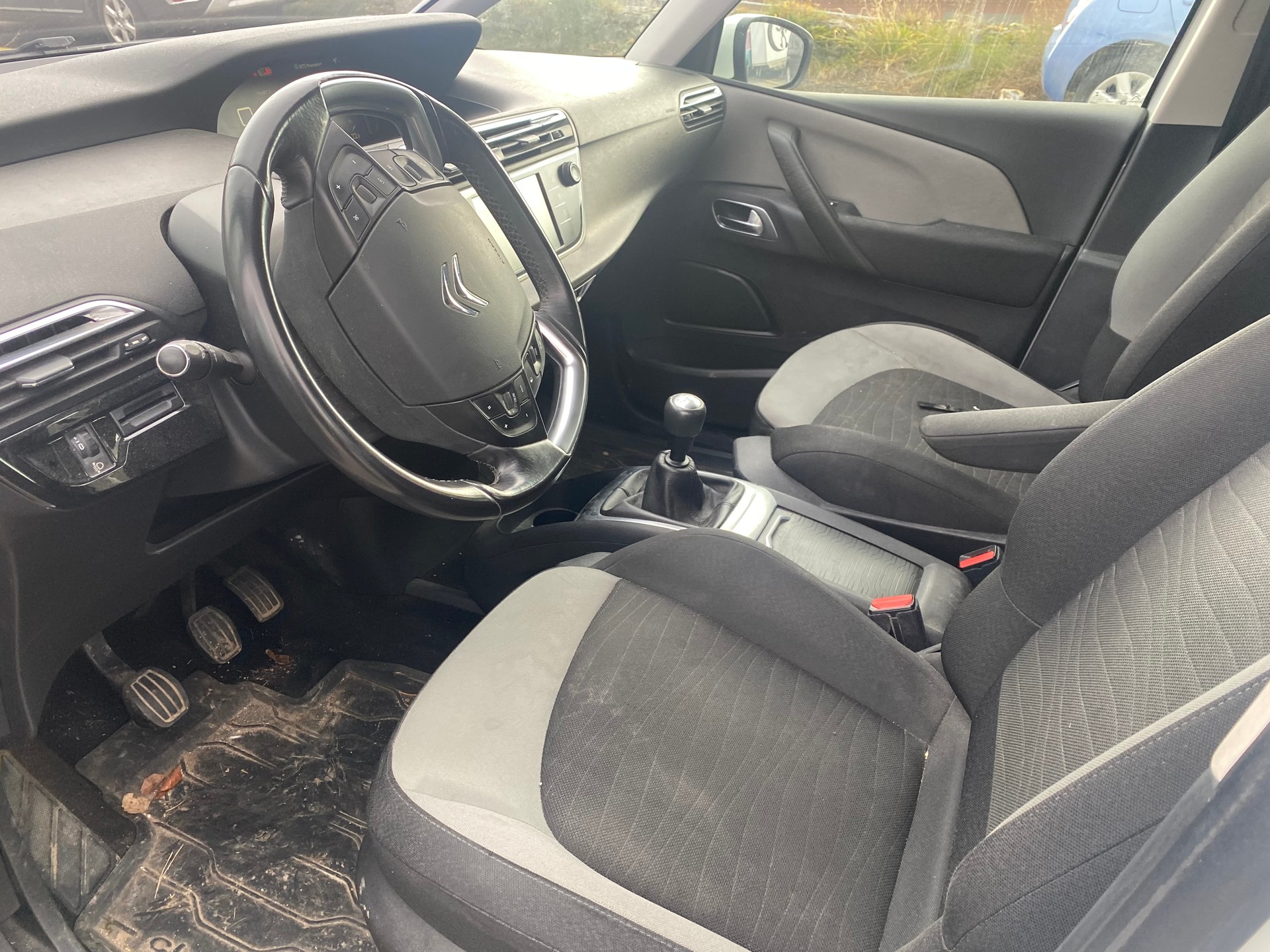 CITROEN Grand C4 Picasso 1.6 e-HDi Séduction-image-3