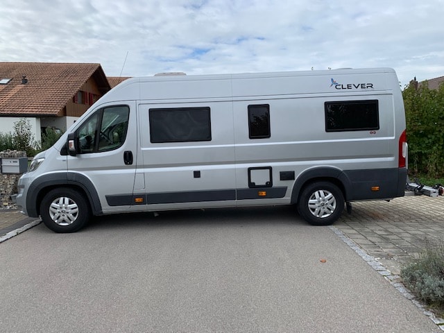 CLEVER VANS Runner 636-image-1