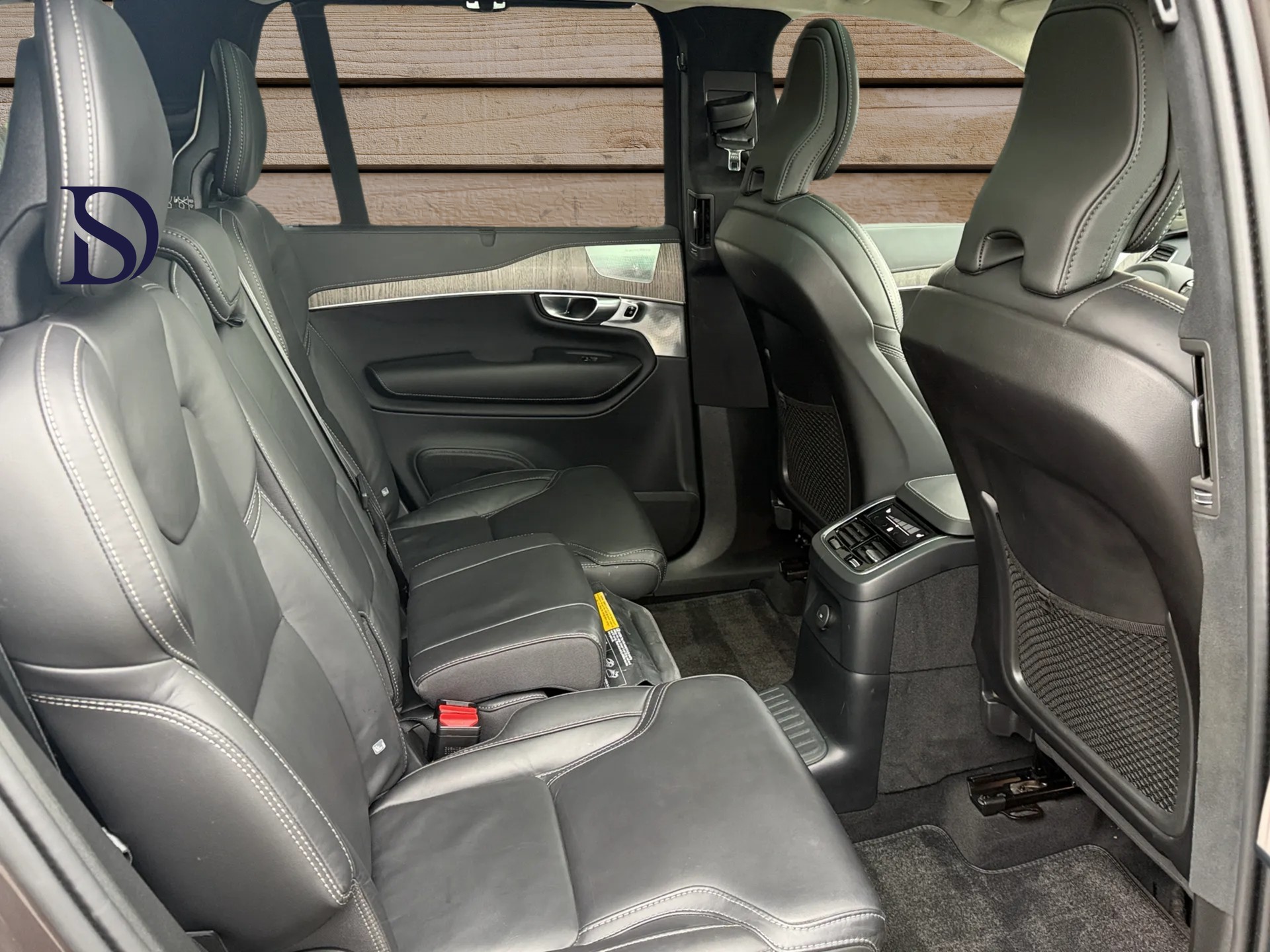 VOLVO XC90 T8 eAWD PluginHybrid Ultimate Dark Geartronic-image-10