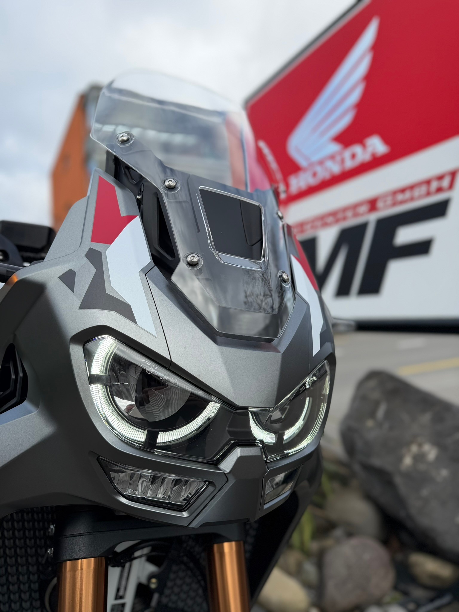 HONDA CRF 1100 Africa Twin Adventure Sports-showroom-element-3