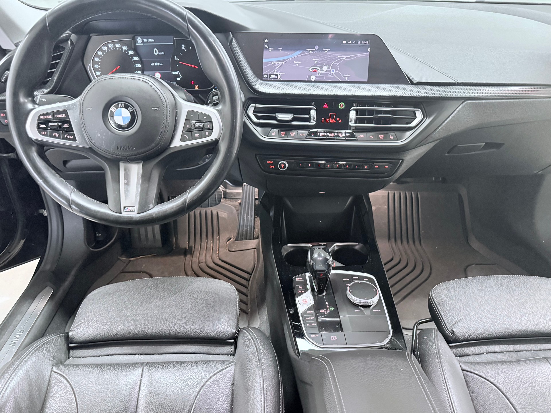 BMW 220d Gran Coupé xDrive M Sport Steptronic-image-10