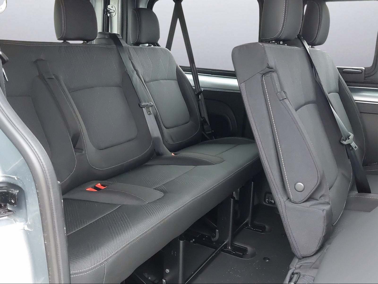 NISSAN Primastarr Kombi 2.8 t L1 H1 2.0 dCi 170 Tekna 9P-image-7