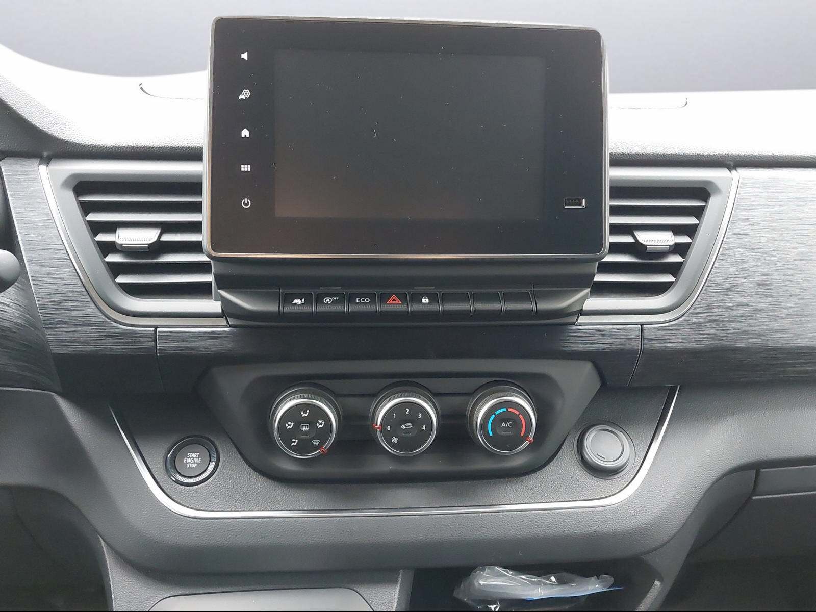 NISSAN Primastarr Kombi 2.8 t L1 H1 2.0 dCi 170 Tekna 9P-image-9