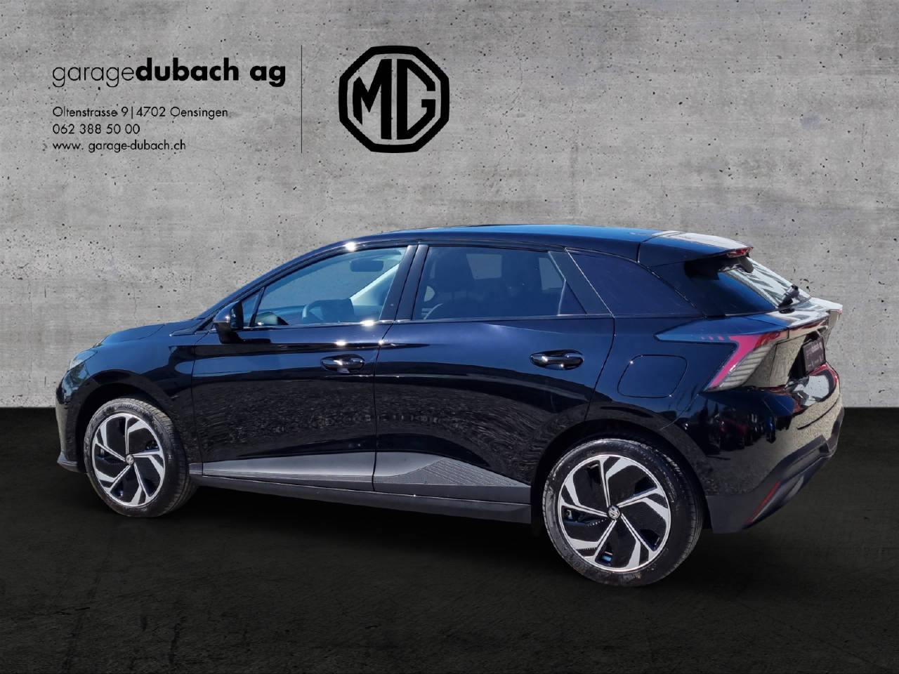 MG 4 77kWh Premium-showroom-element-3