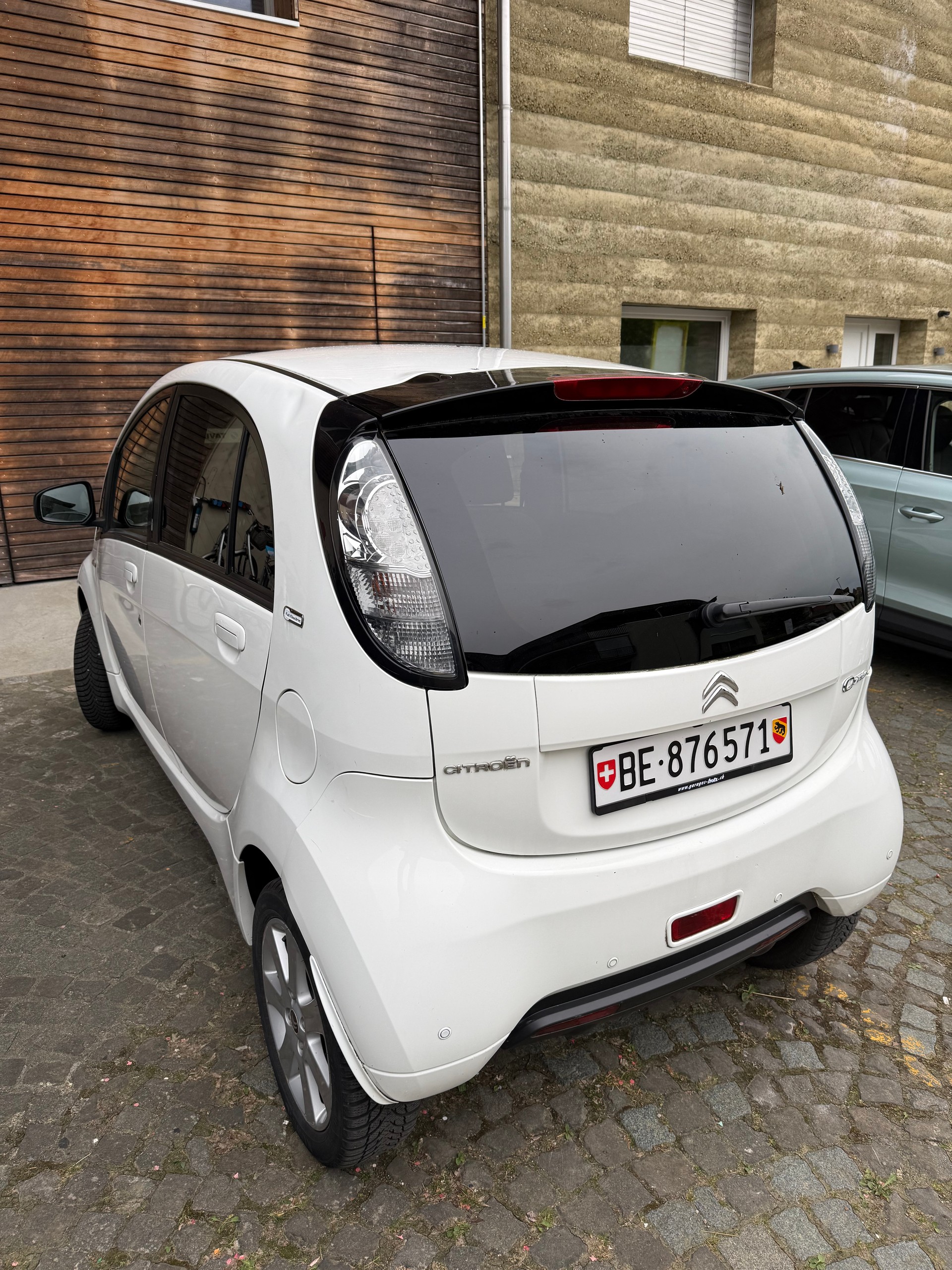 CITROEN C-Zero Séduction-image-1