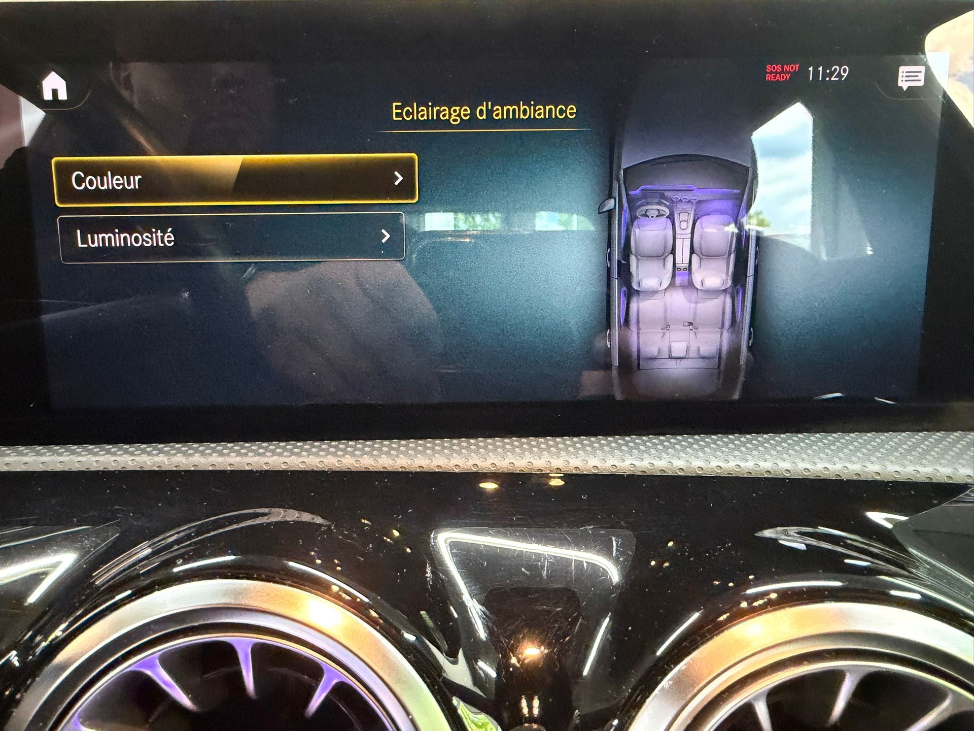 MERCEDES-BENZ A 180 Progressive 7G-DCT-image-23