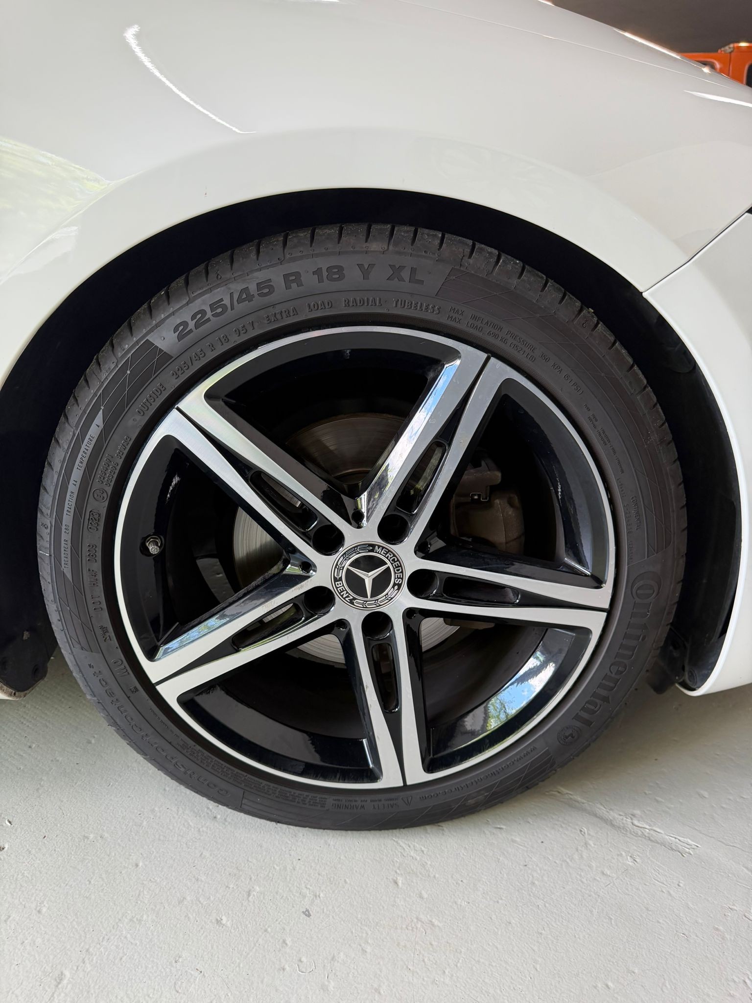 MERCEDES-BENZ A 180 Progressive 7G-DCT-image-5