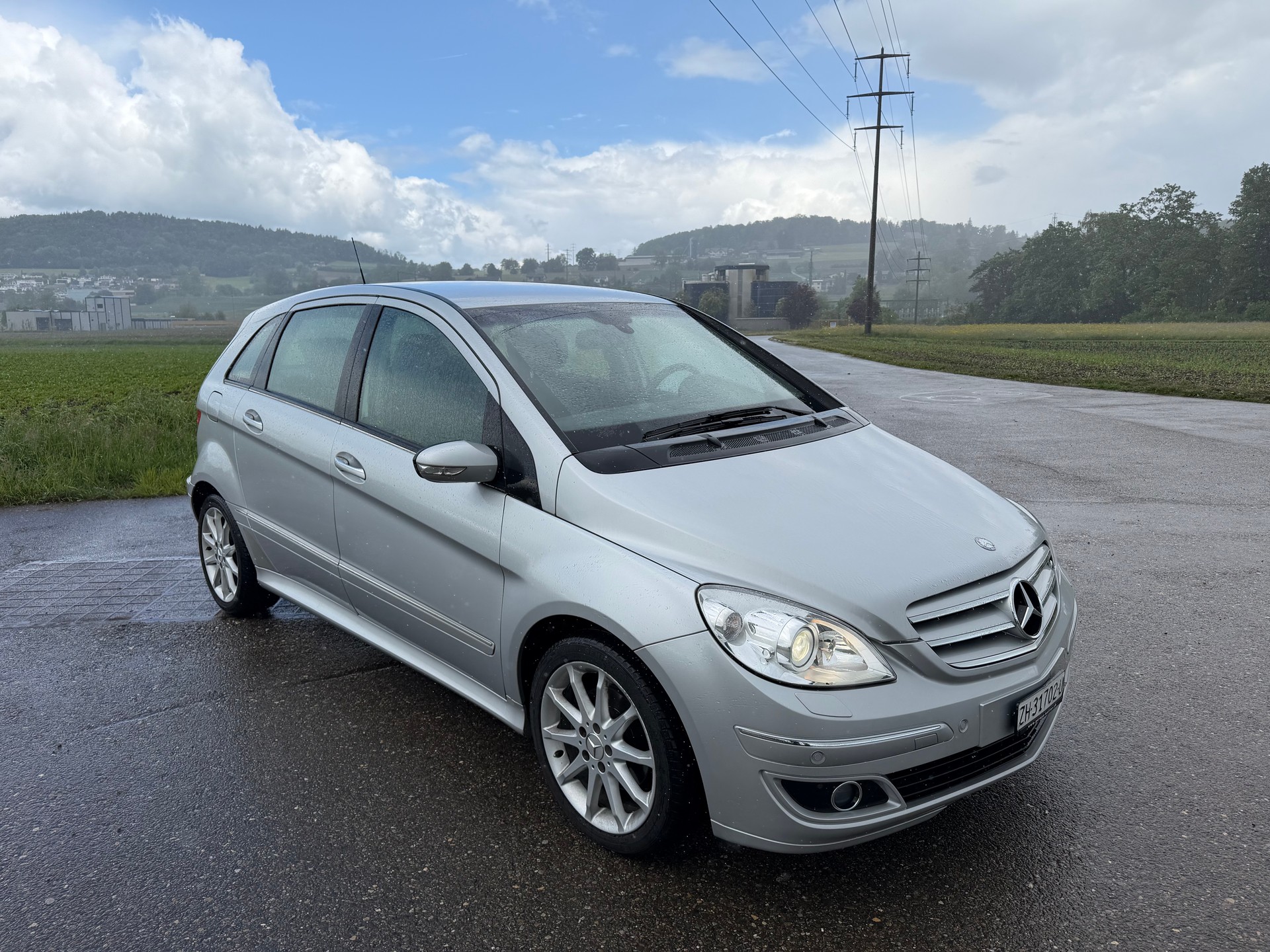 MERCEDES-BENZ B200 CDI ***FRISCH AB MFK***-showroom-element-3
