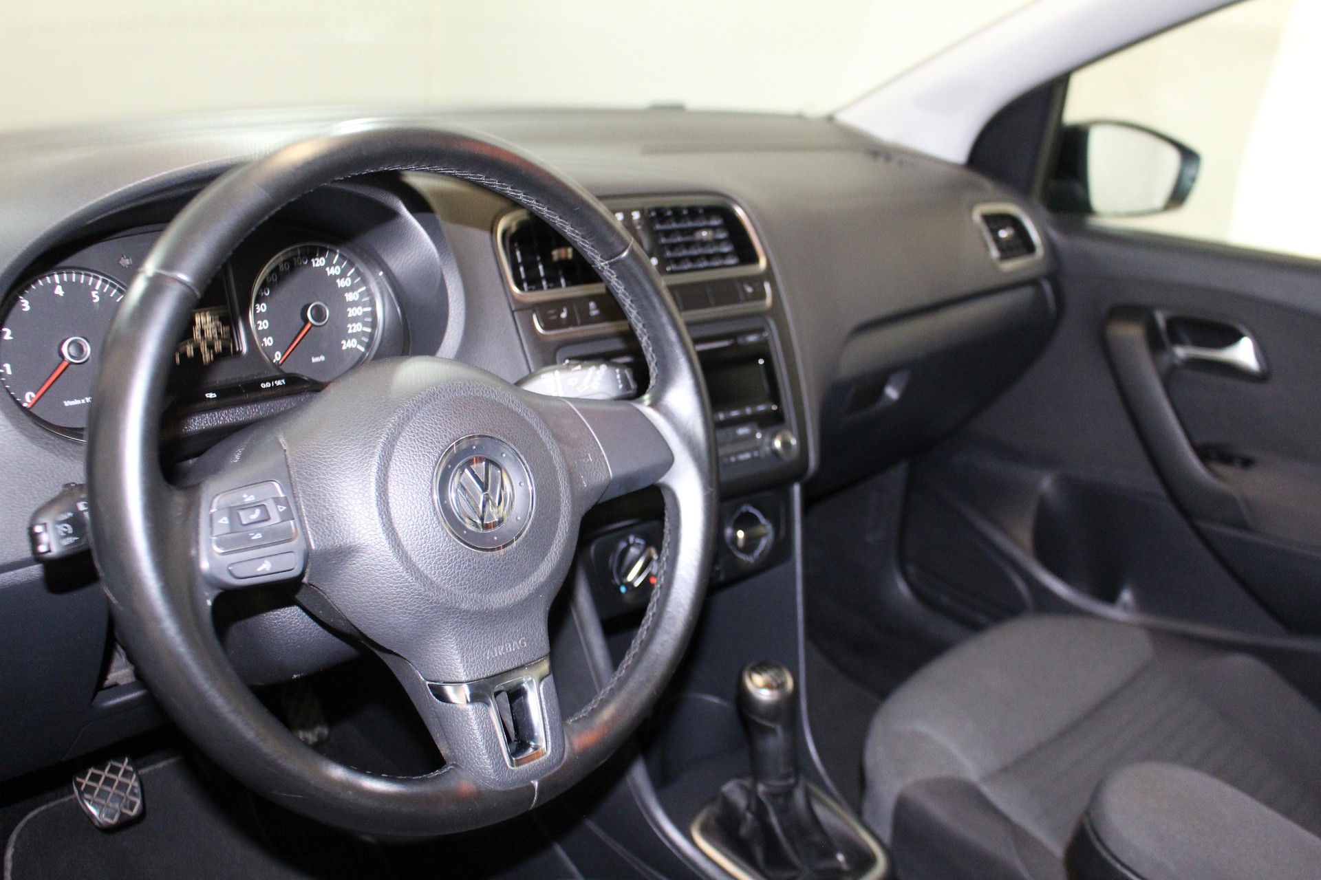 VW Polo 1.2 TSI 105 Comfortline-image-11