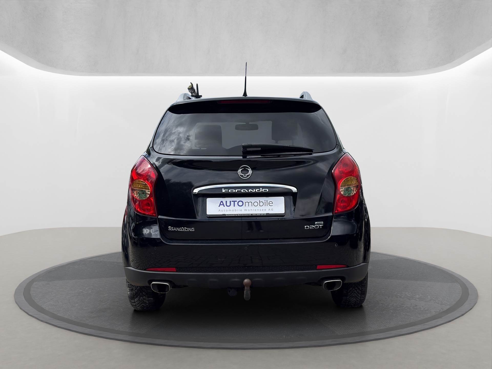 KGM-SsangYong Korando 2.0 e-XDI Sapphire 4WD-image-5