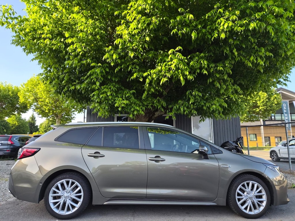 TOYOTA Corolla Touring Sports 1.8 HSD Trend e-CVT-image-6