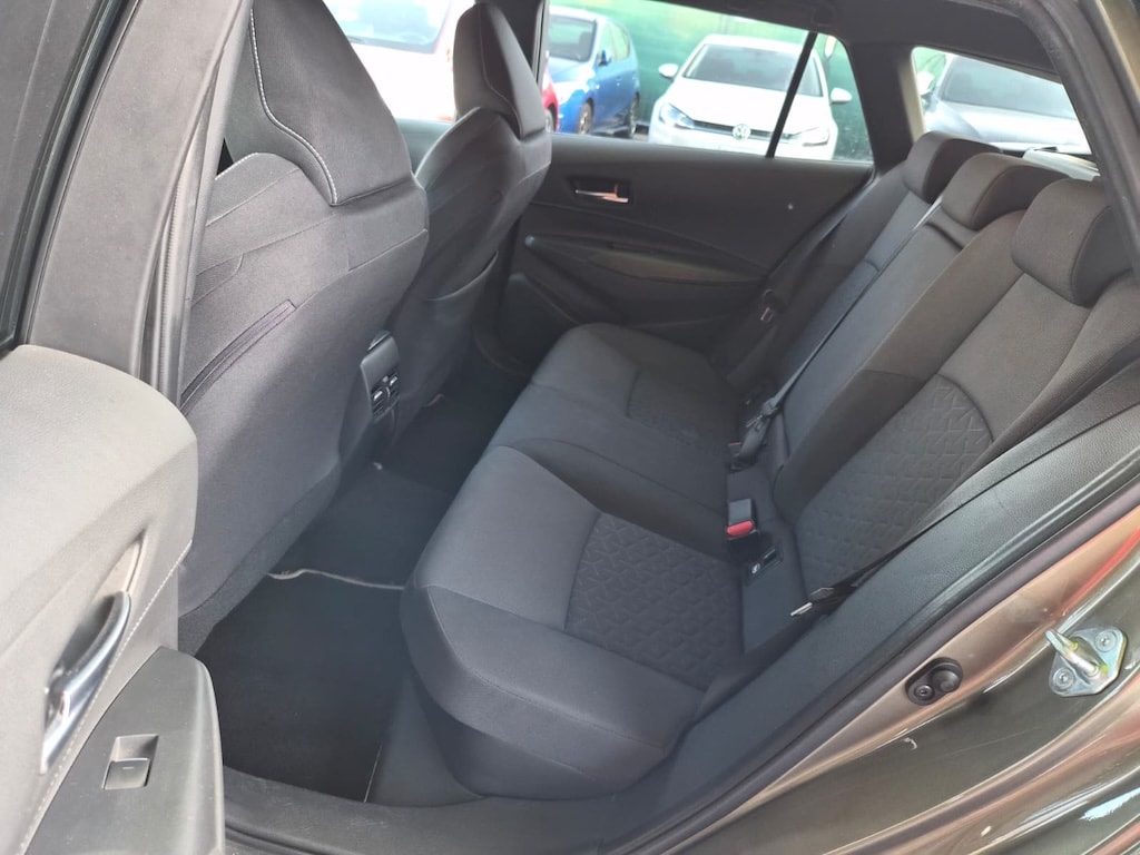 TOYOTA Corolla Touring Sports 1.8 HSD Trend e-CVT-image-8