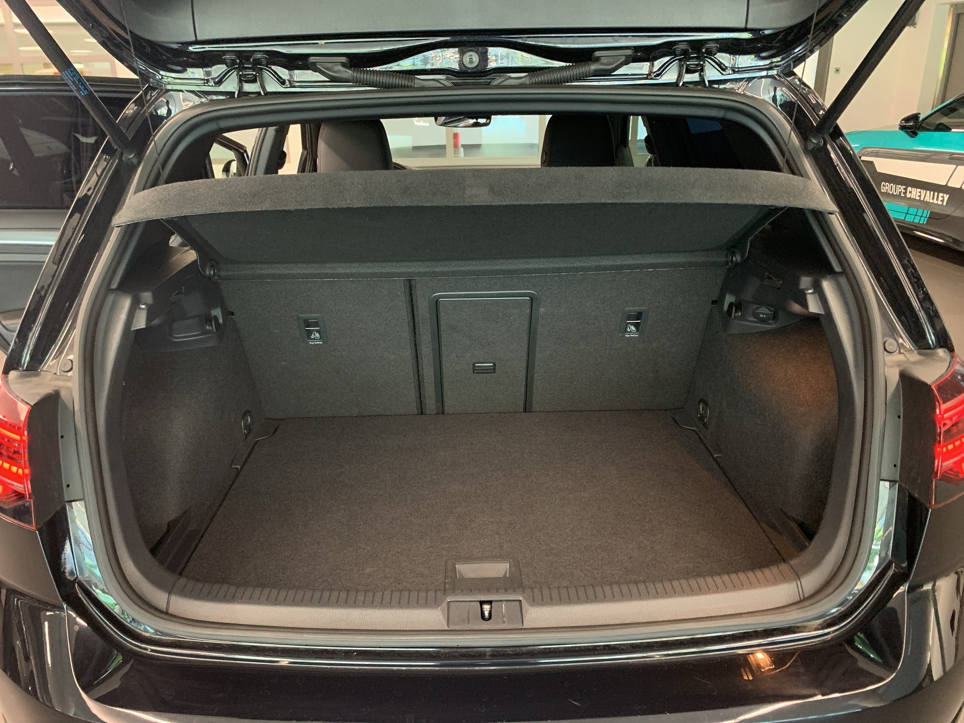 VW Golf 2.0 TSI GTI Perform-image-12