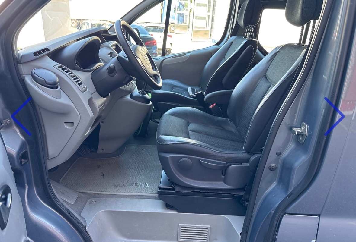RENAULT Trafic 2.5dCi 2.7t L1H1 Generation-image-8