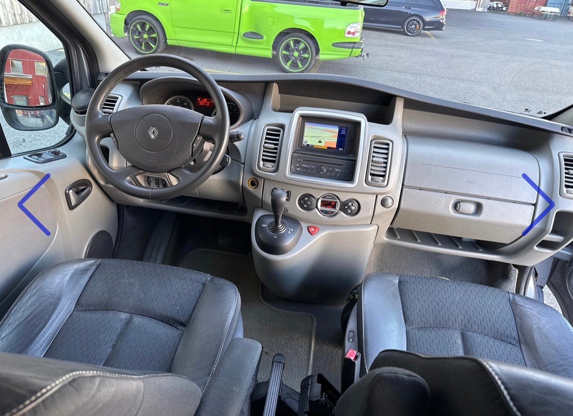 RENAULT Trafic 2.5dCi 2.7t L1H1 Generation-image-11