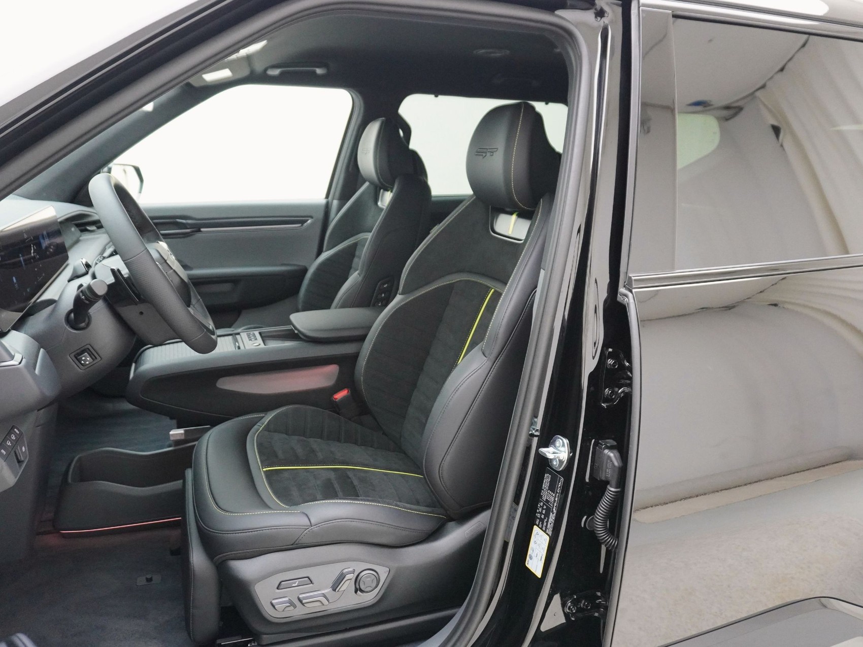 KIA EV9 GT 6Plätzer 4x4-image-12