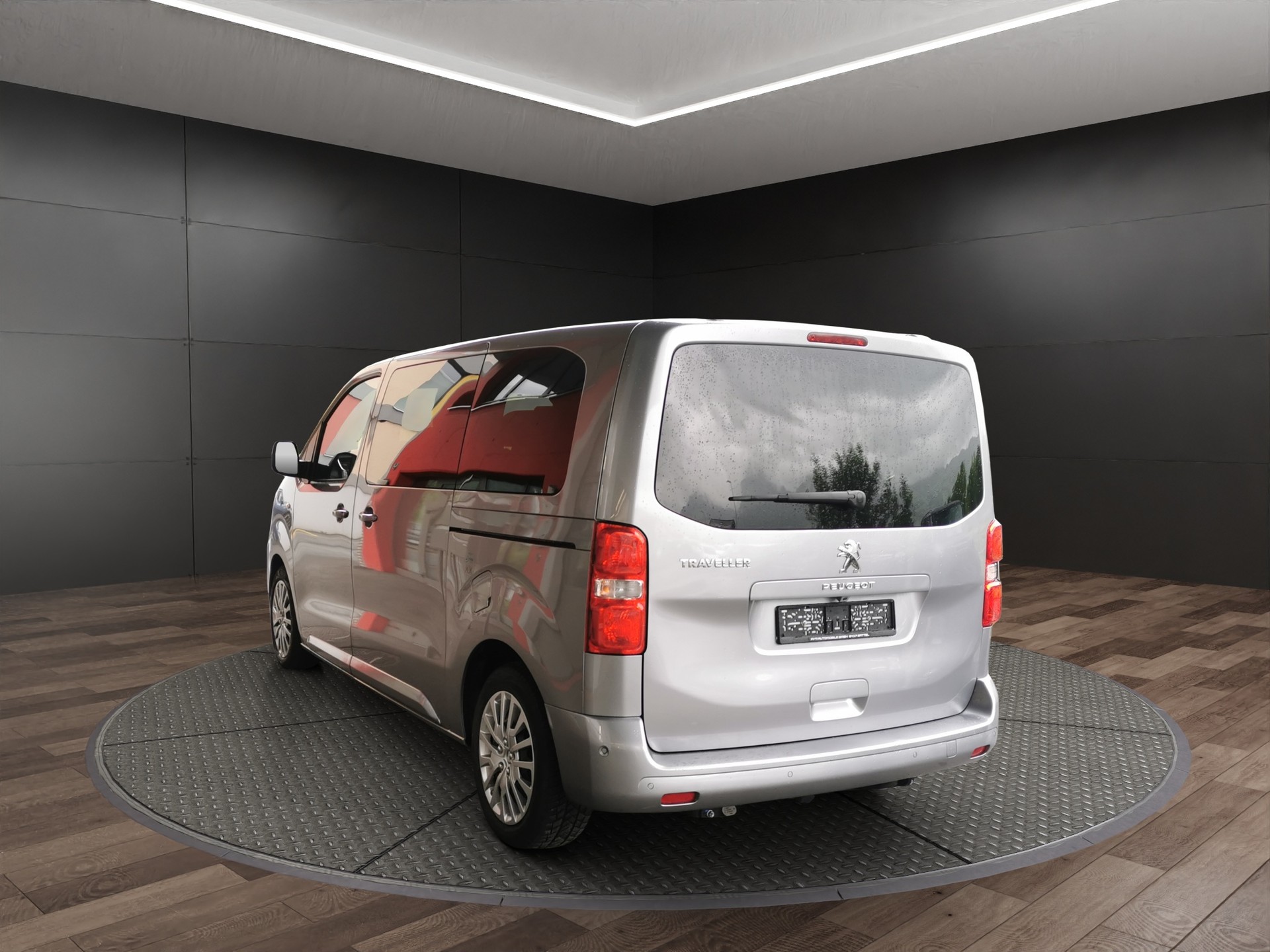 PEUGEOT Traveller 2.0 BlueHDi Business Standard EAT8-image-6