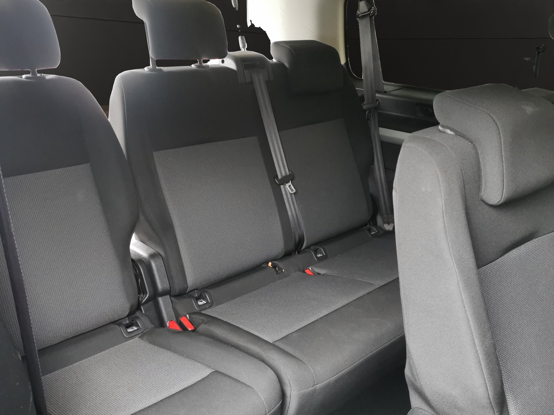 PEUGEOT Traveller 2.0 BlueHDi Business Standard EAT8-image-15