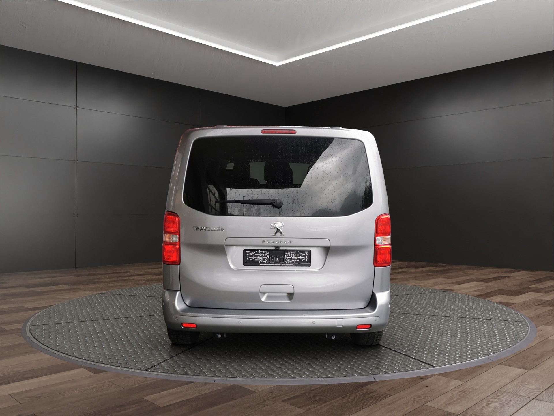 PEUGEOT Traveller 2.0 BlueHDi Business Standard EAT8-image-7
