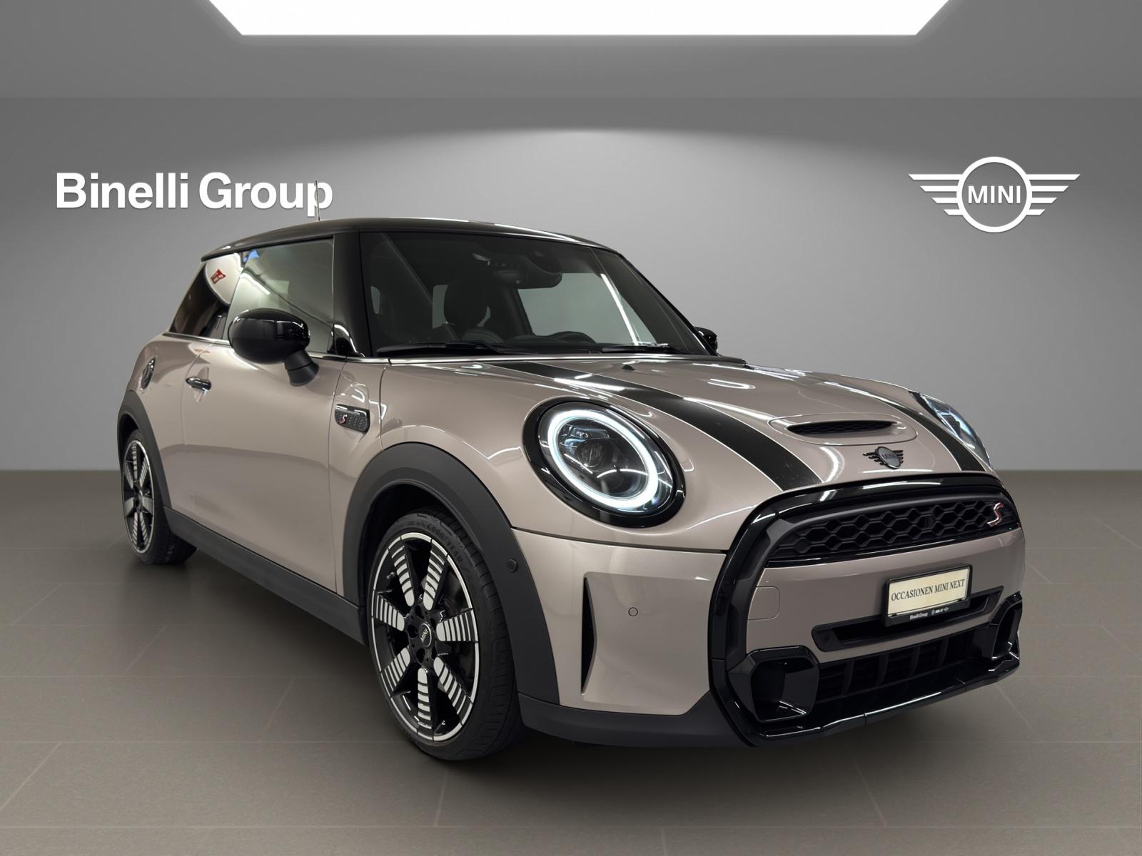 MINI Cooper S F56 2.0i-image-6