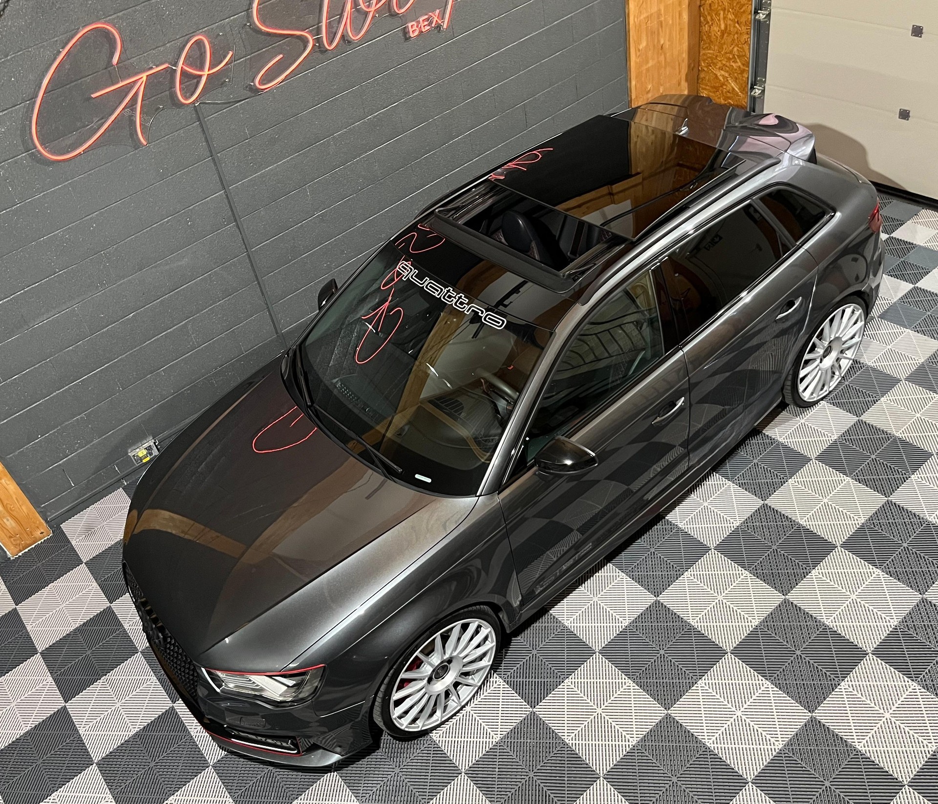 AUDI RS3 2.5 TSI quattro S-tronic-image-7