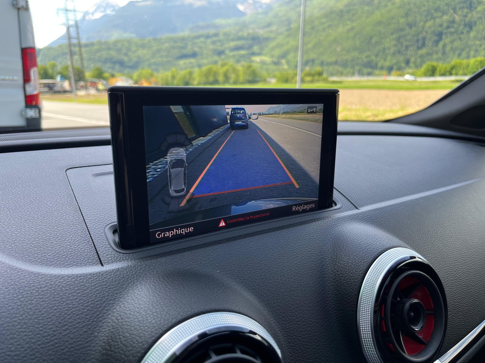 AUDI RS3 2.5 TSI quattro S-tronic-image-20