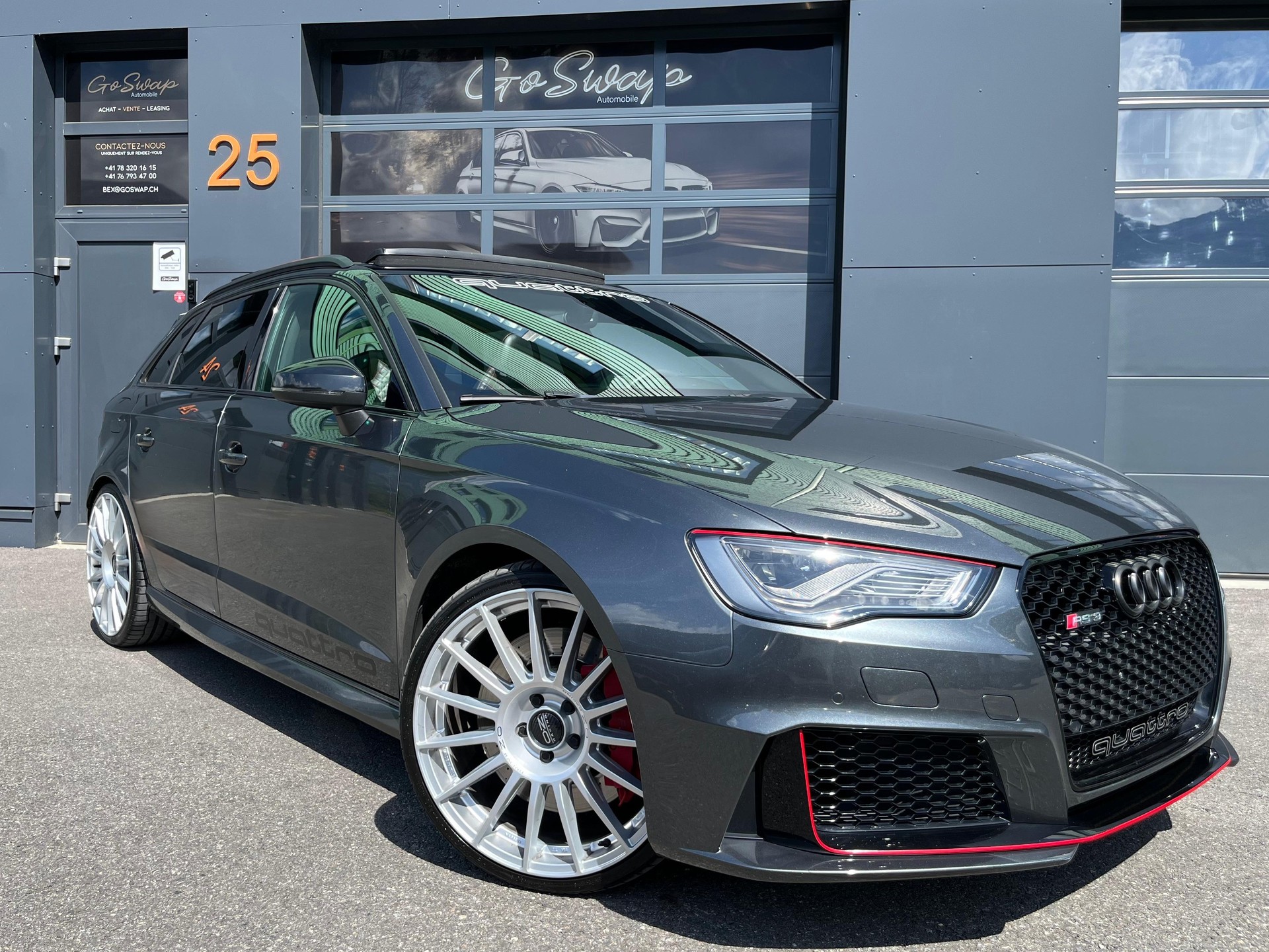 AUDI RS3 2.5 TSI quattro S-tronic