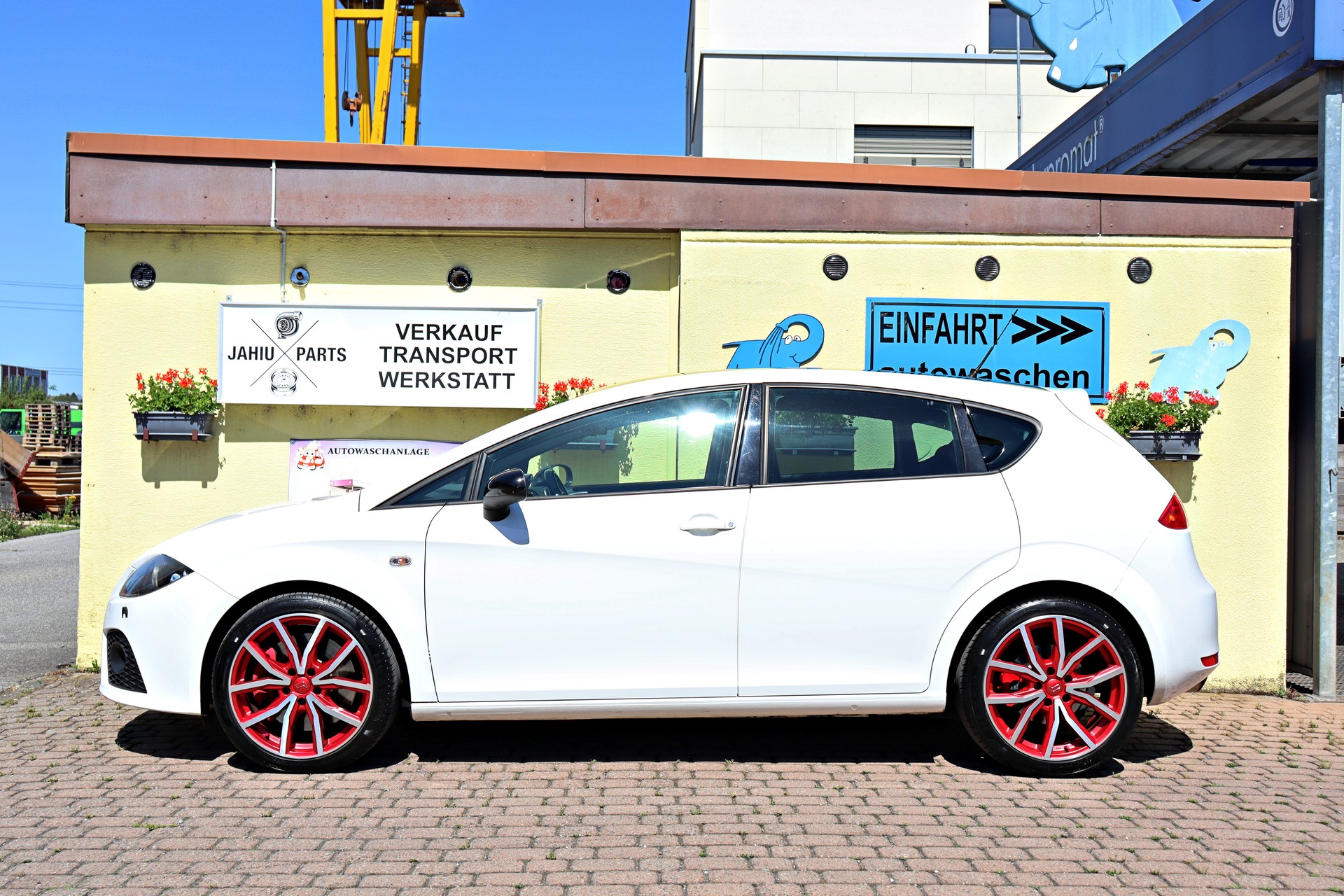 SEAT Leon 2.0 TSI World Champion Edition NR 20/200 * Frisch MFK & Service*-showroom-element-1