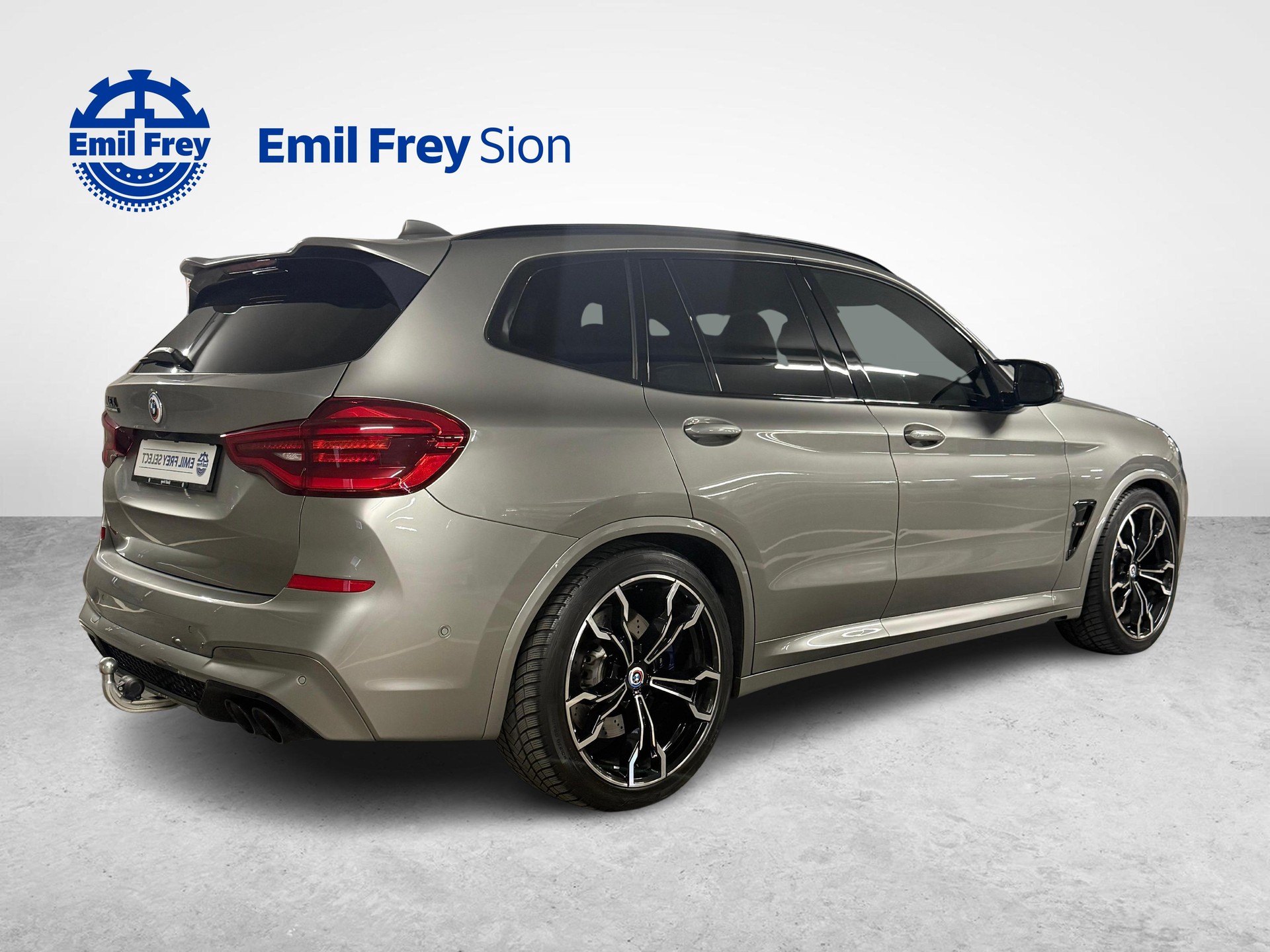 BMW X3 M Competition-showroom-element-2
