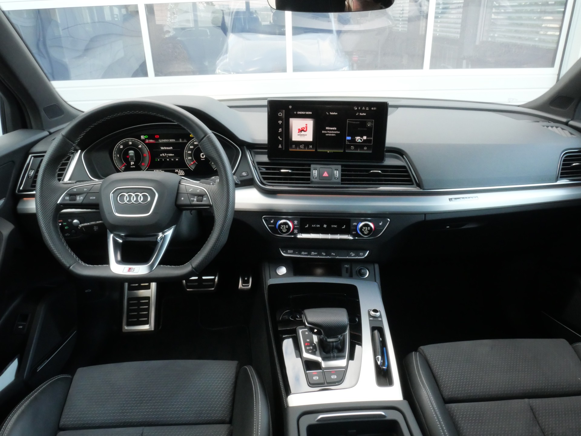 AUDI Q5 40 TDI Black Edition S-Line quattro S-tronic *CH-Auto, ABT-Chiptuning, AHK 2'400kg*-image-14