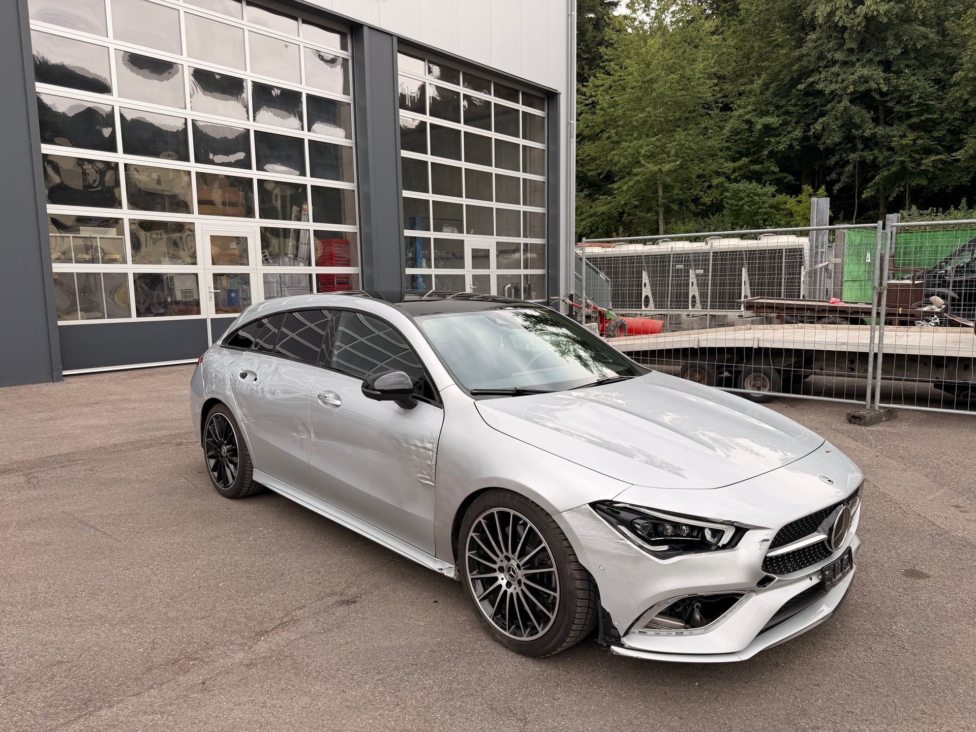 MERCEDES-BENZ CLA Shooting Brake 220 d 4Matic AMG Line-showroom-element-2