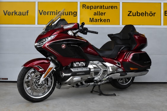 HONDA GL 1800 DA DCT Goldwing-image-1