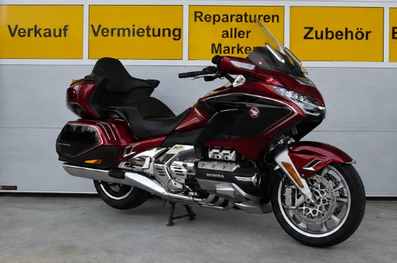 HONDA GL 1800 DA DCT Goldwing-image-2