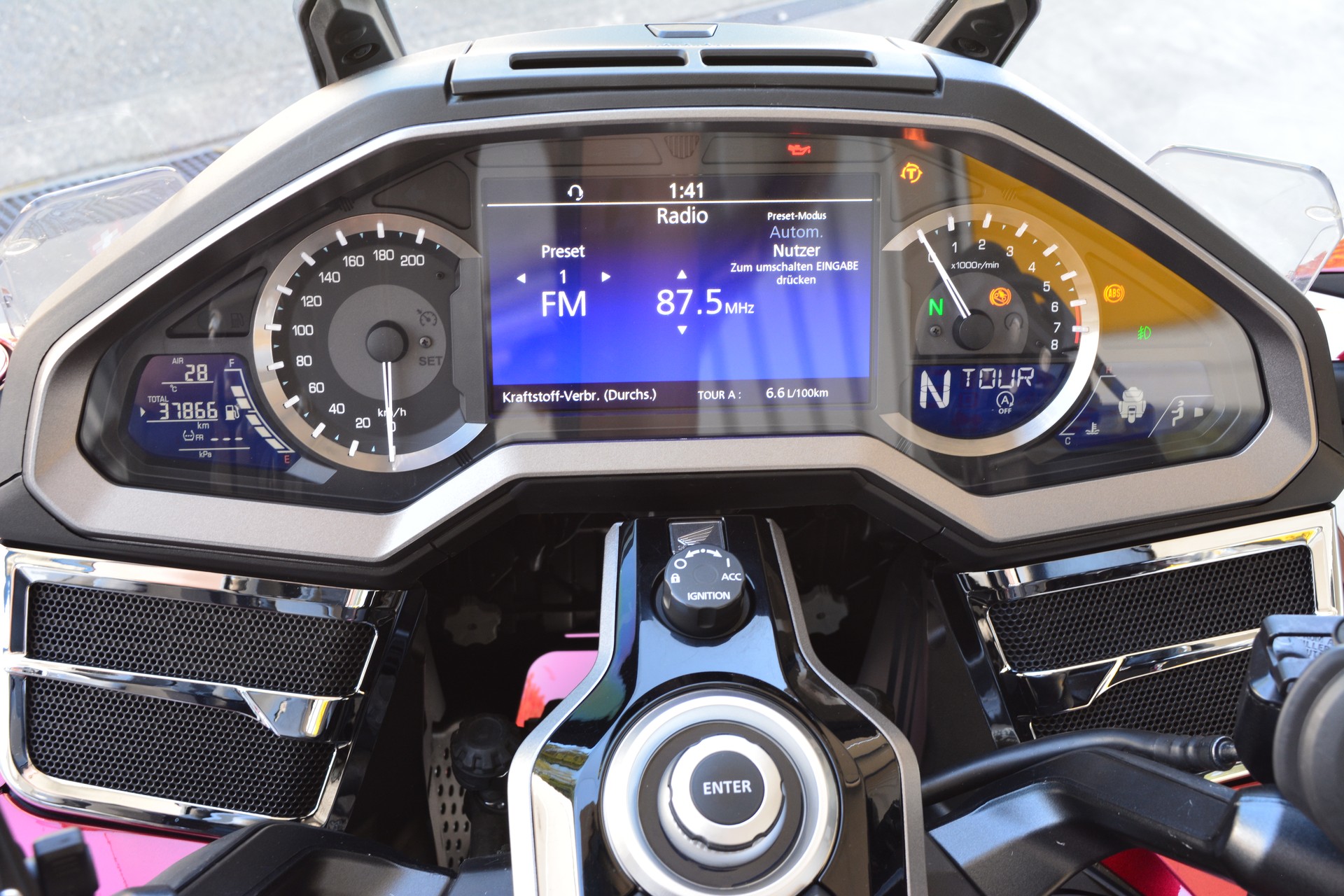 HONDA GL 1800 DA DCT Goldwing-image-4
