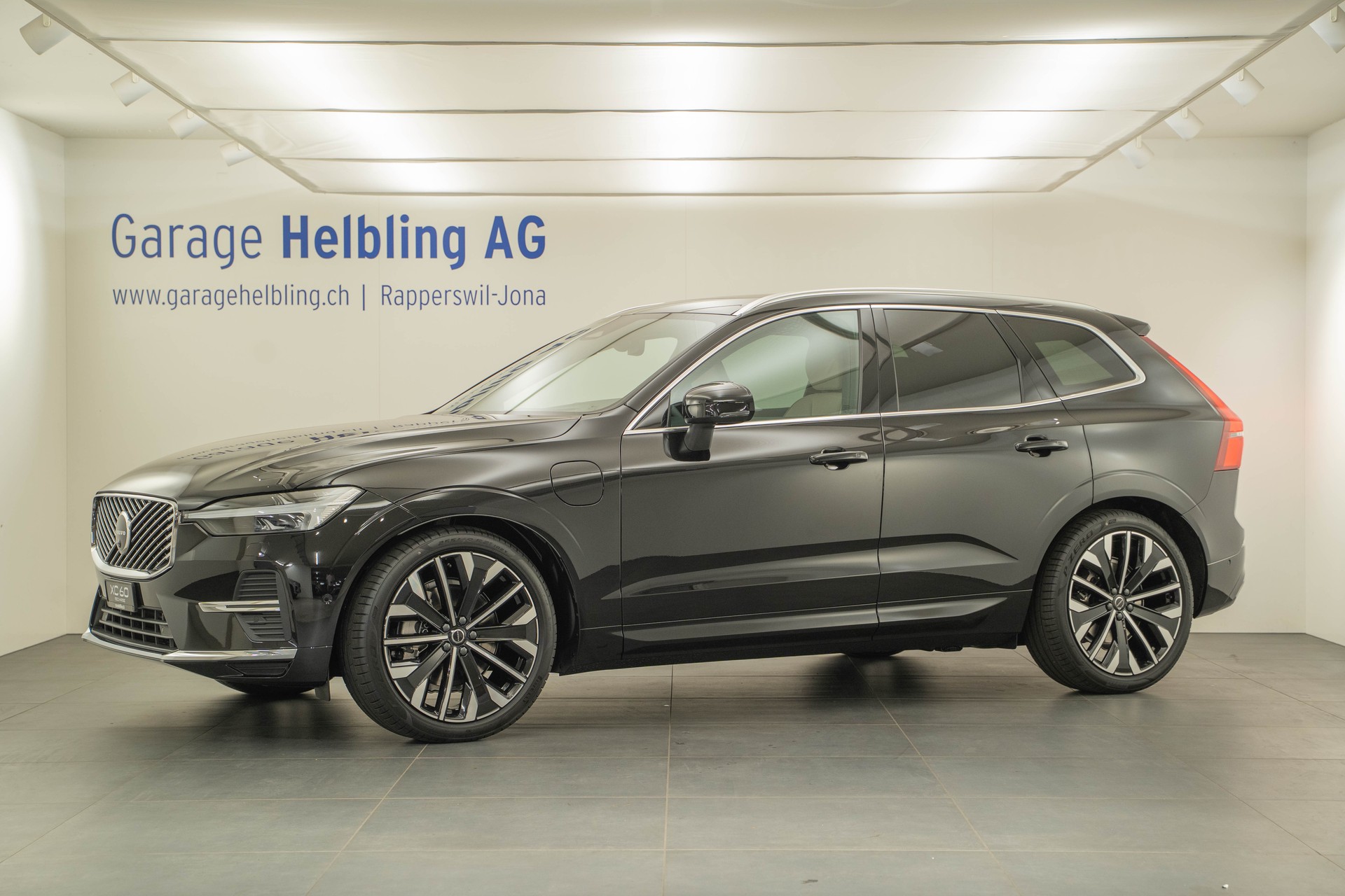 VOLVO XC60 2.0 T8 TE Ultra Bright eAWD