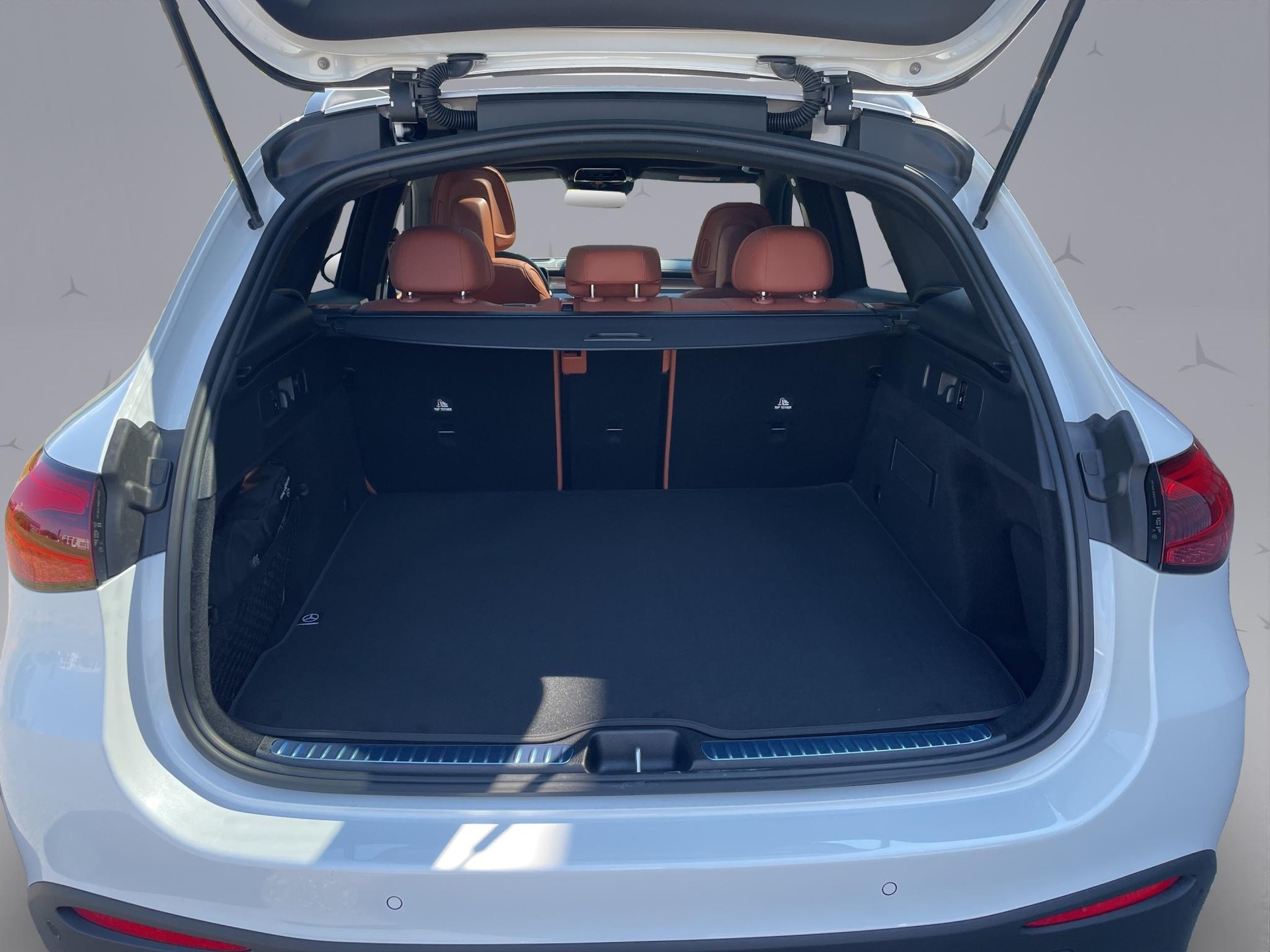 MERCEDES-BENZ GLC 53 AMG 4matic+-image-18