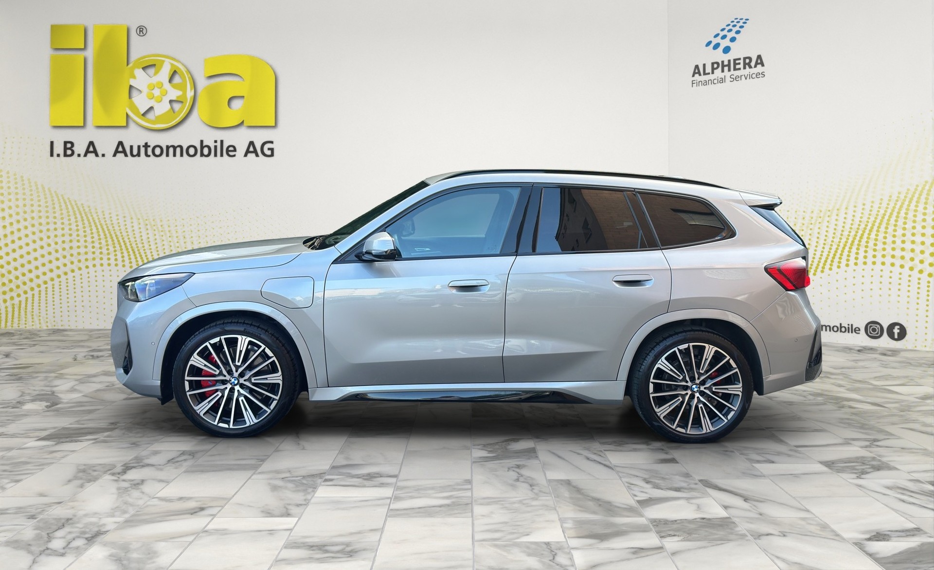 BMW X1 xDrive 30e M Sport Pro (CH) Innovationspaket-showroom-element-1
