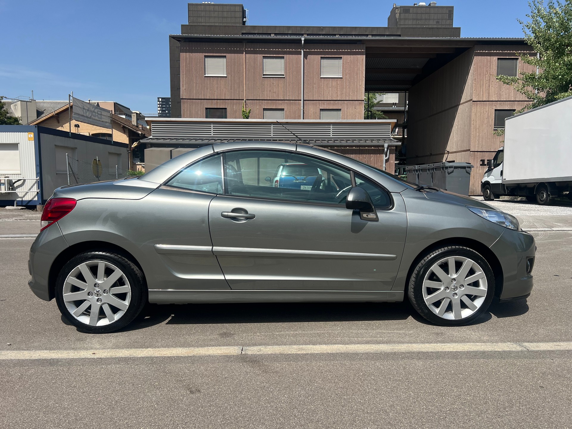 PEUGEOT 207 CC 1.6 16V Active-showroom-element-3
