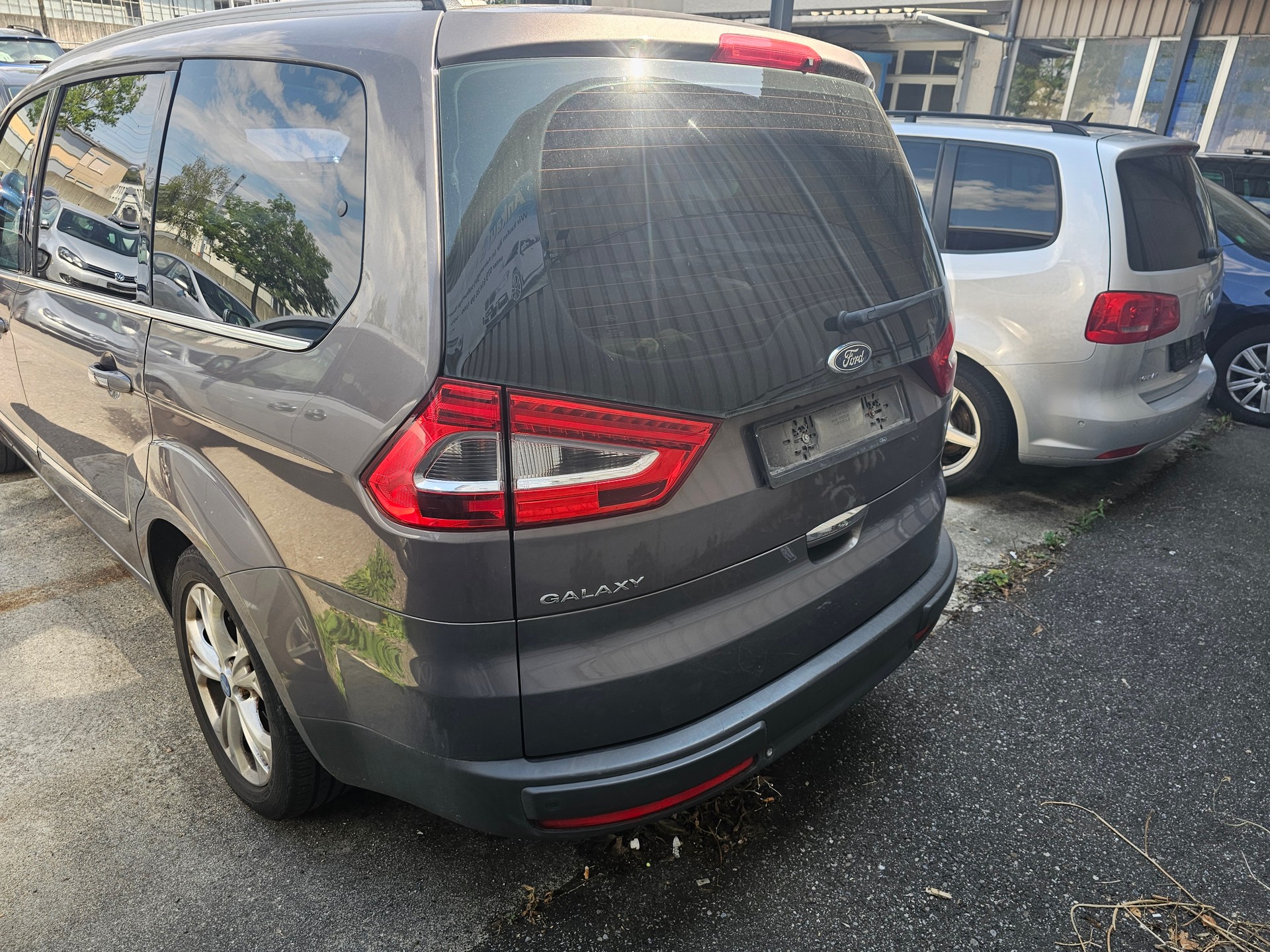 FORD Galaxy 2.0 TDCi KNIE-Edition-image-4