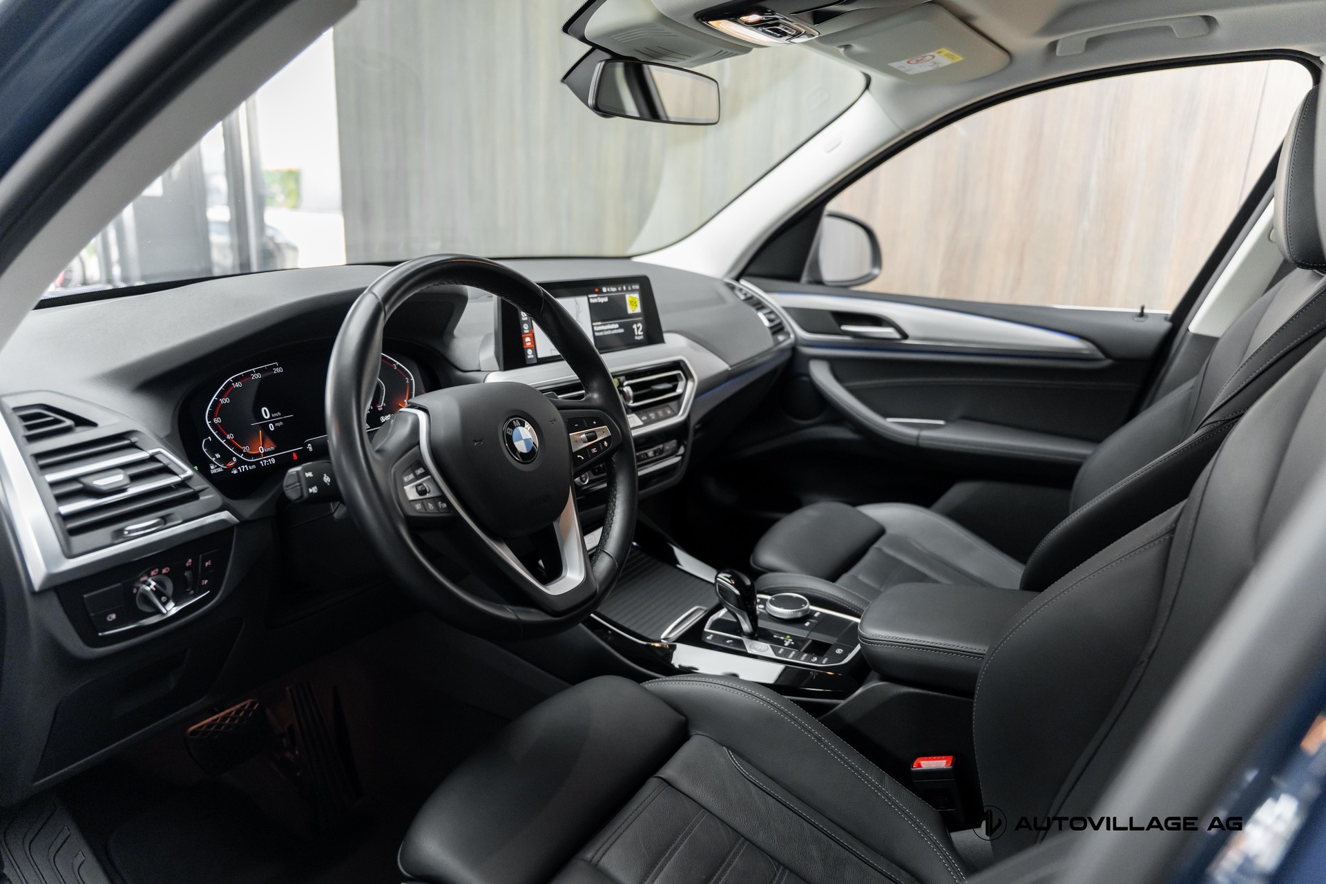 BMW X3 xDrive 48V 20d-showroom-element-3