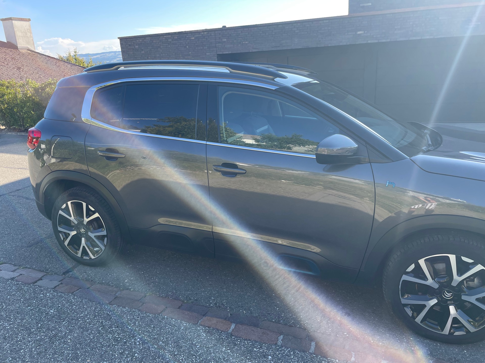 CITROEN 1.6 Plug-in Hybrid Shine-image-3