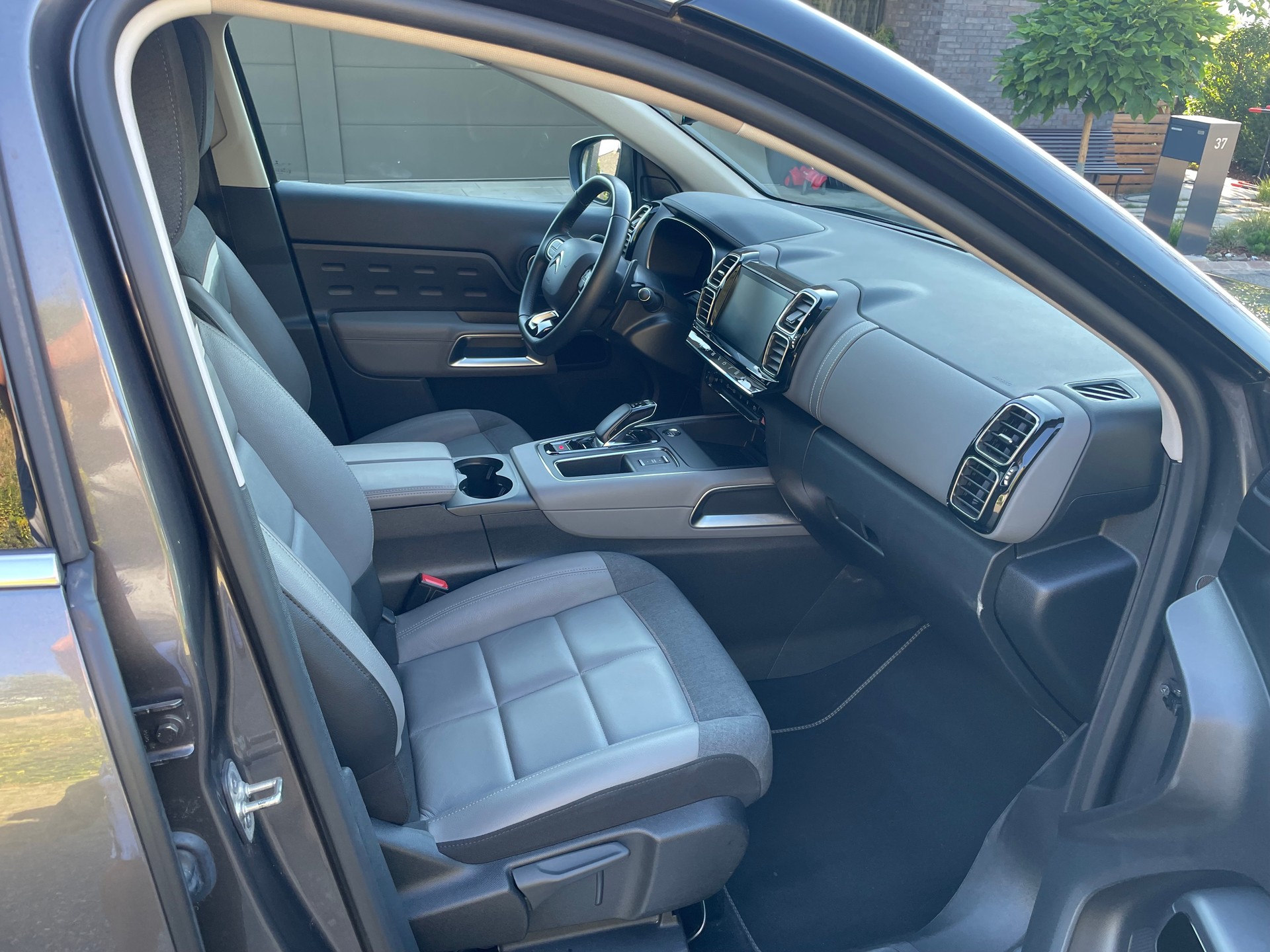 CITROEN 1.6 Plug-in Hybrid Shine-image-5