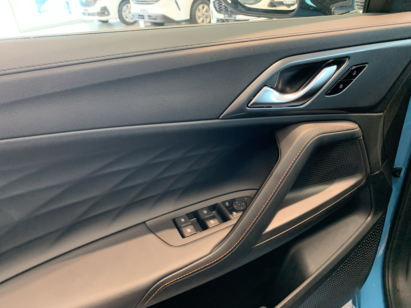 MG HS 1.5 Hybrid Luxury-image-7
