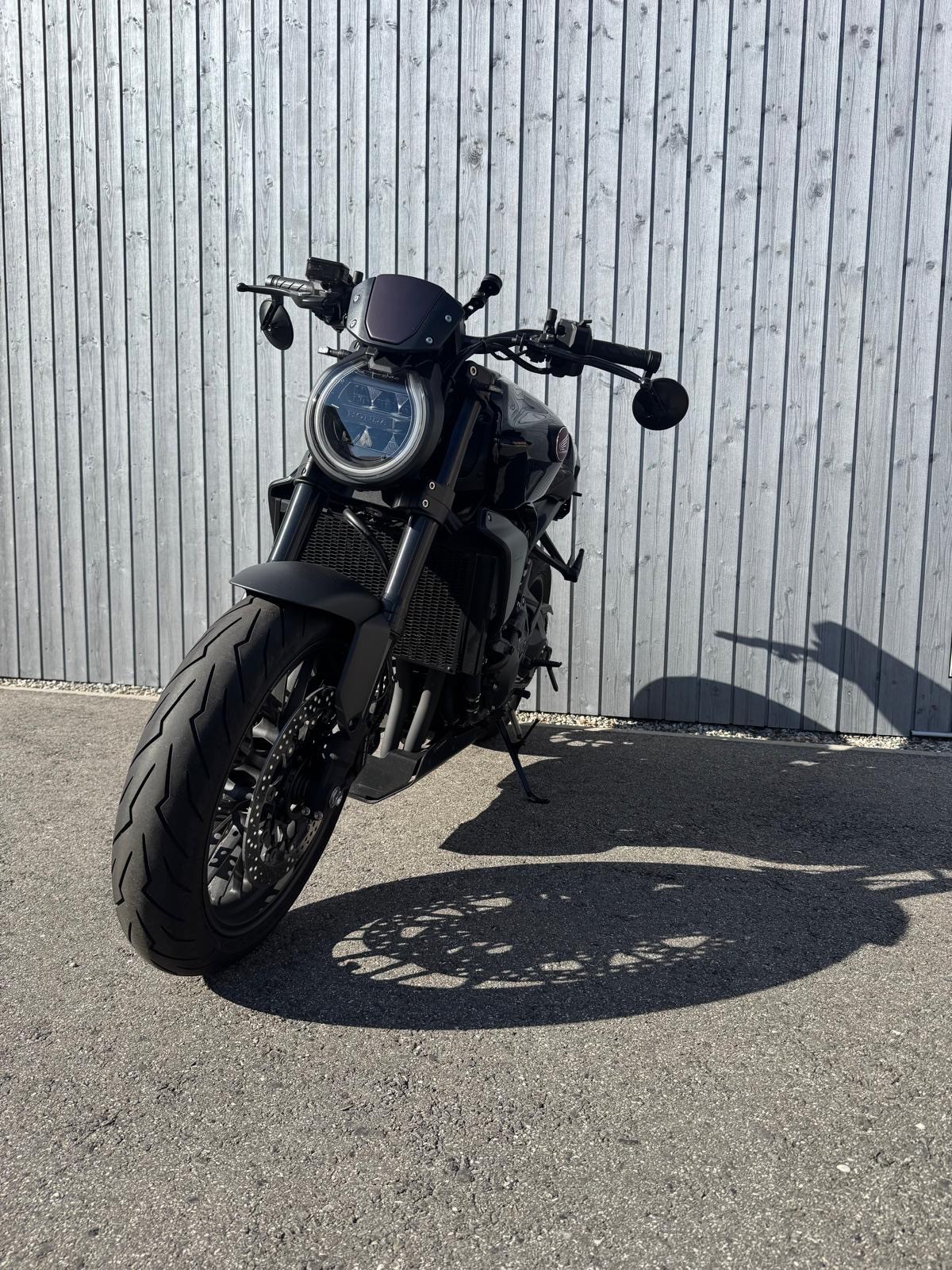 HONDA CB 1000 R Black Edition-image-1