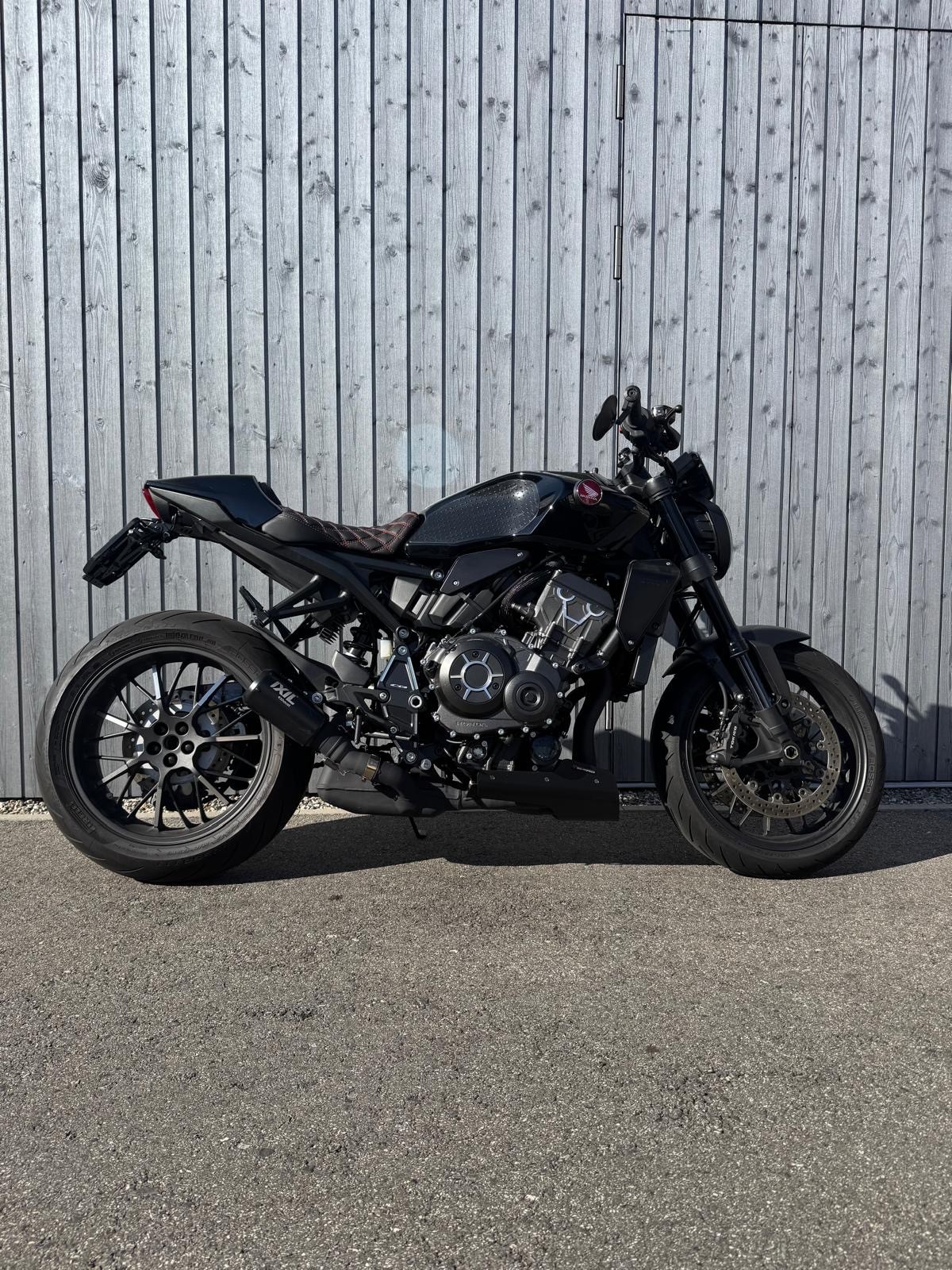 HONDA CB 1000 R Black Edition-image-0