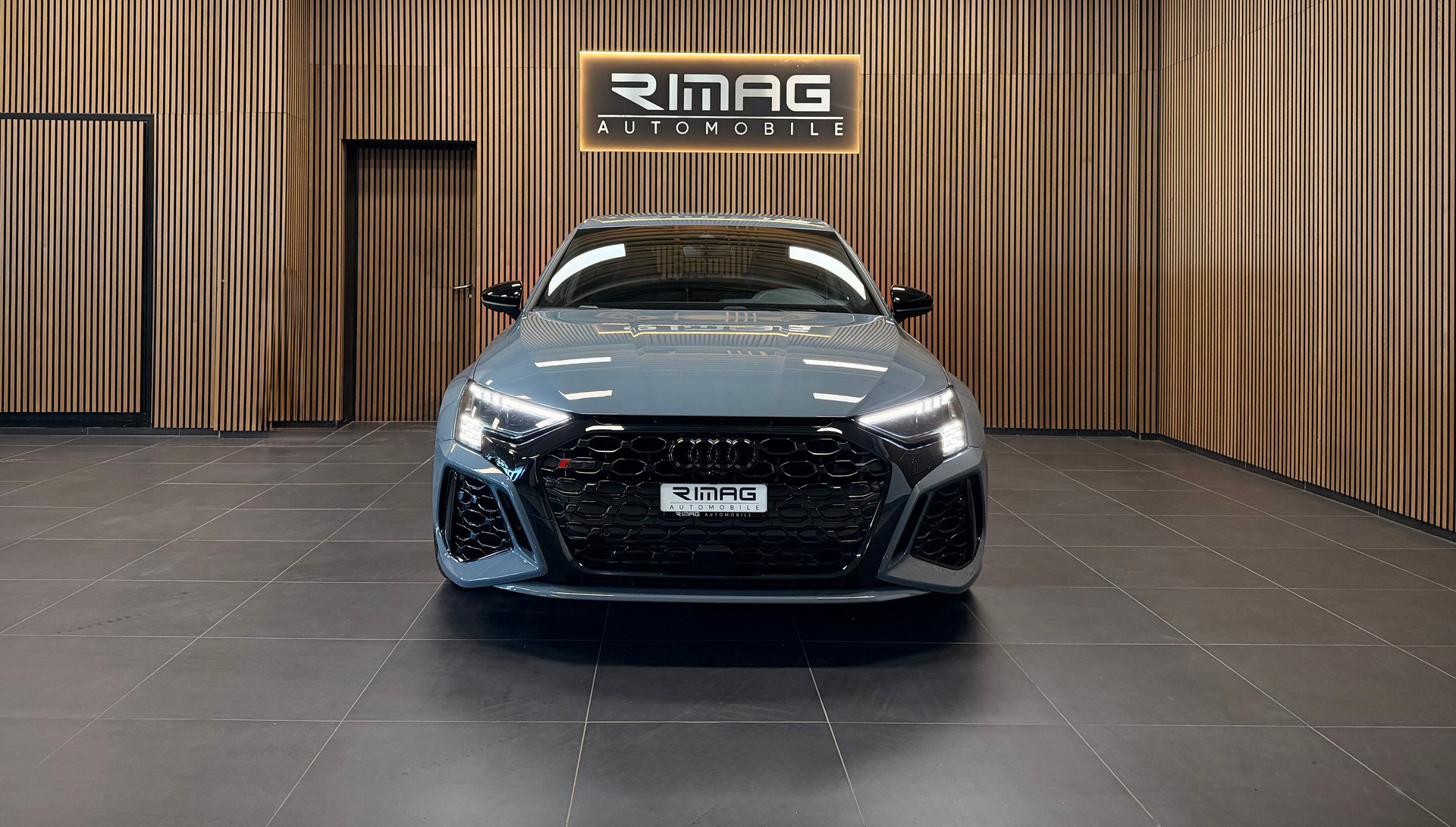 AUDI RS3 Sportback 2.5 TSI quattro S-tronic | CH-Fzg. | Frisch MFK | Frisch Service | Kemora Grey-showroom-element-1